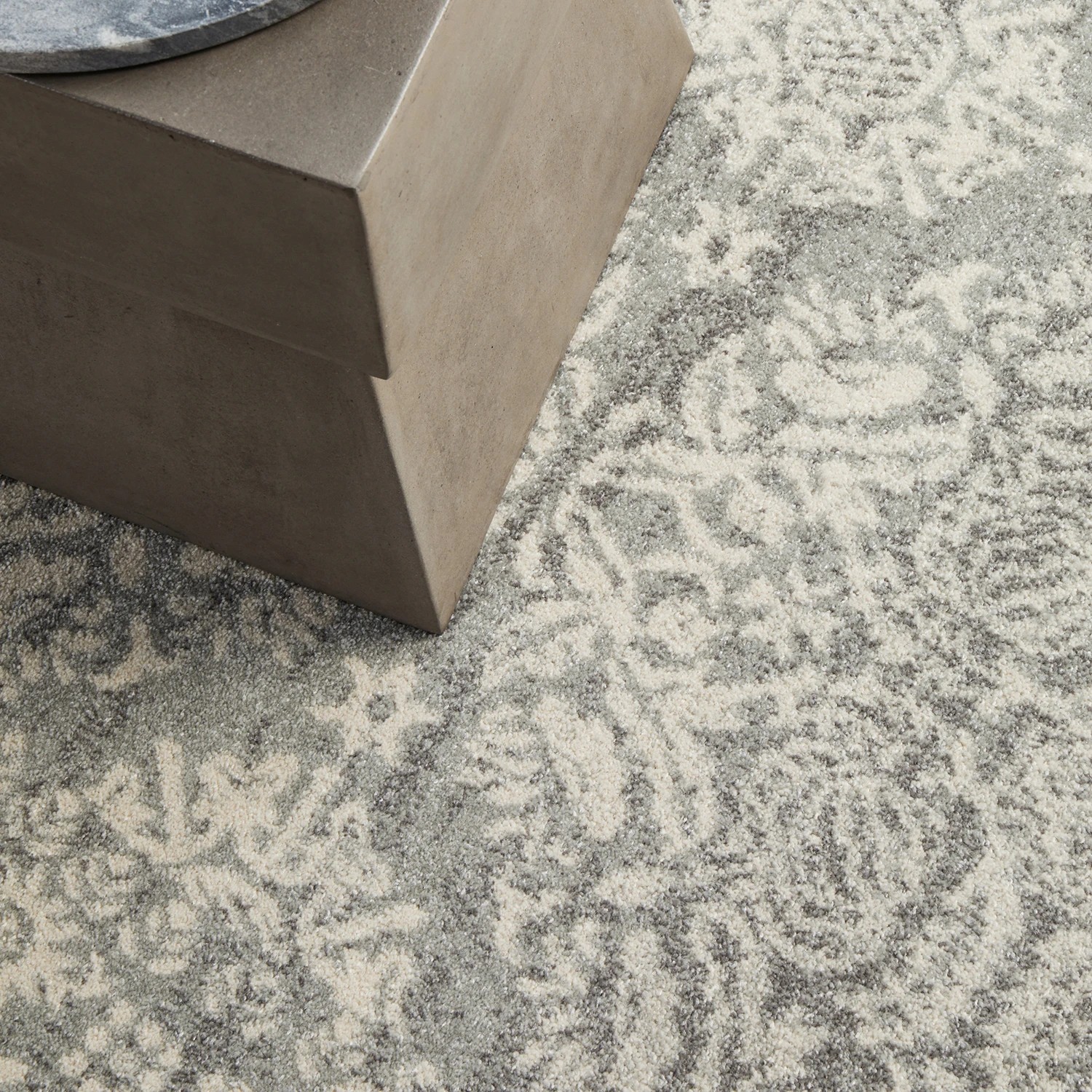 8 Common Ground Rugs Phantom 358 200x200cm - Medium Round Power Loomed Pet Friendly Rug - Silver, 8 of 9