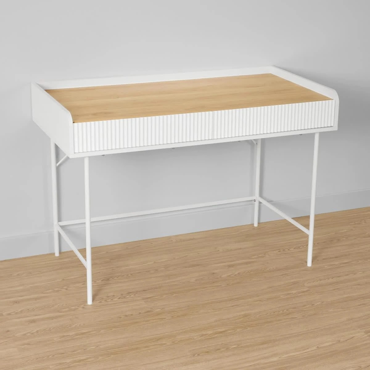 4 Alma Desk, 4 of 8