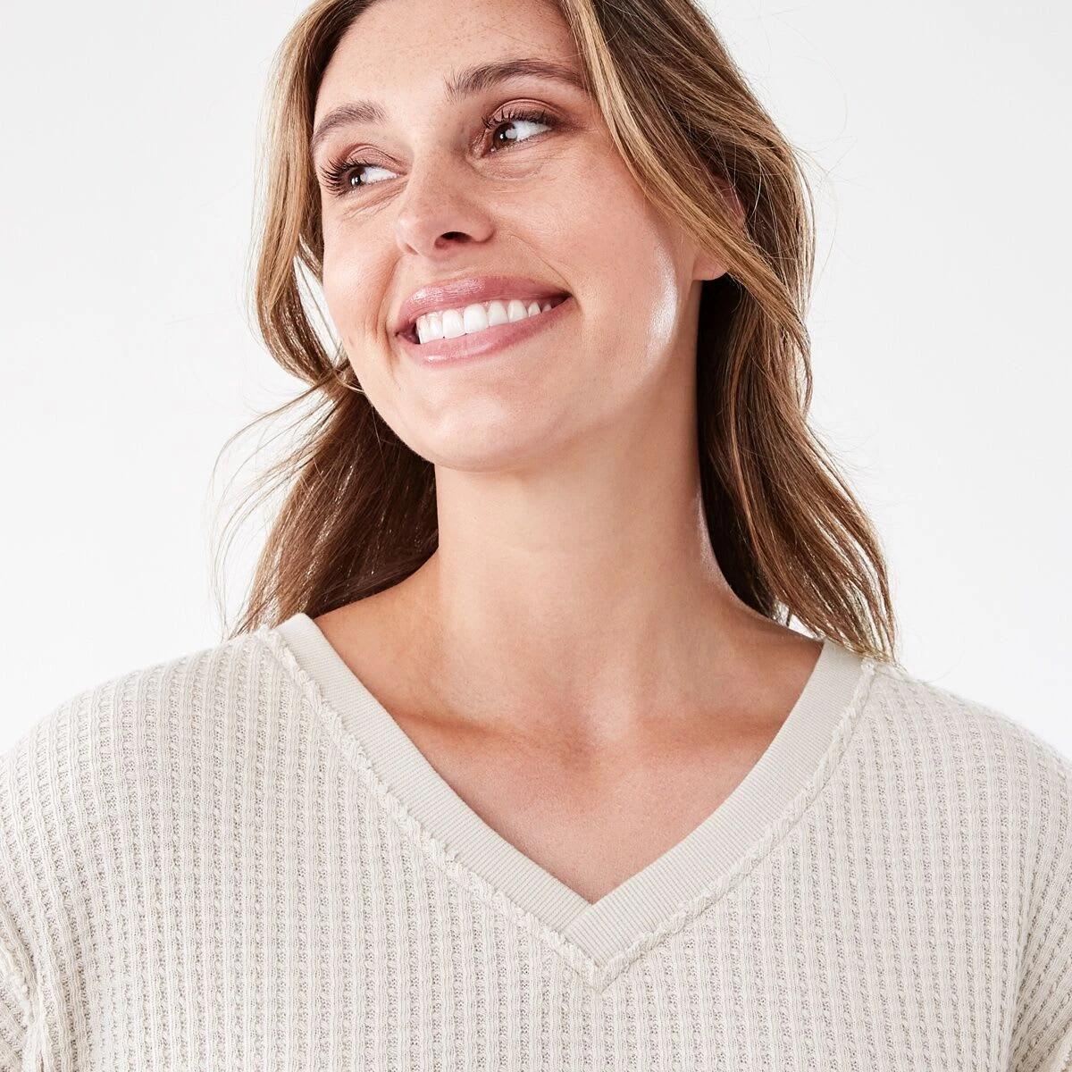 4 Long Sleeve Waffle V-Neck Top Nat Beige, 4 of 6