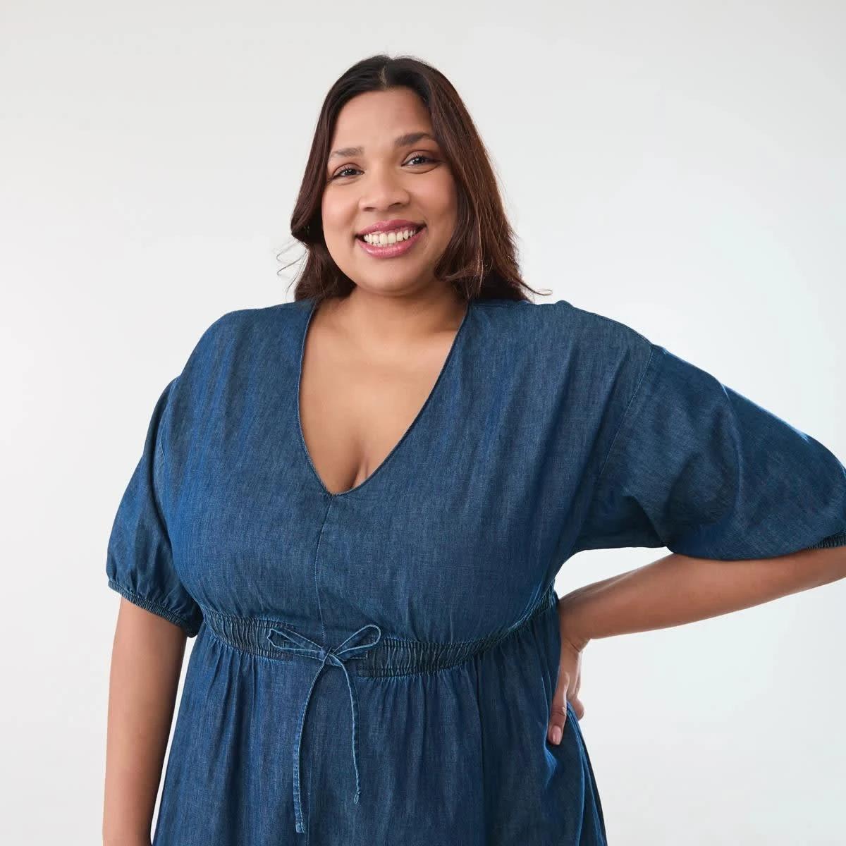 4 Curve Short Sleeve Chambray Midi Dress DARK DENIM WASH, 4 of 6