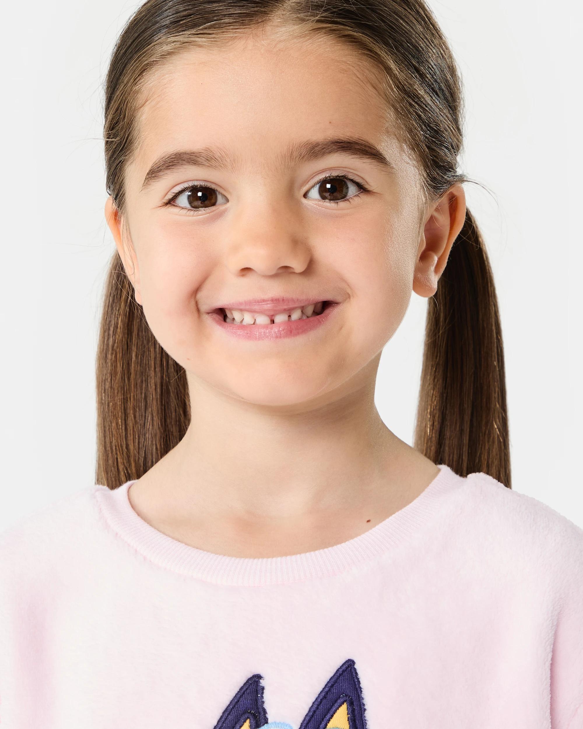 3 Bluey License Fluffy Pyjama Set Bluey, 3 of 6