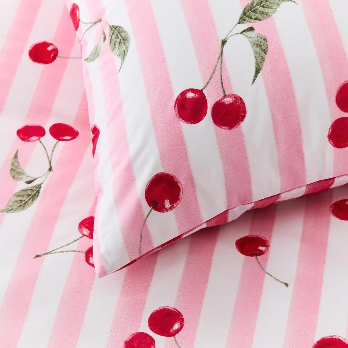 4 Cherry Cotton Rich Reversible Quilt Cover Set - Double Bed, 4 of 7