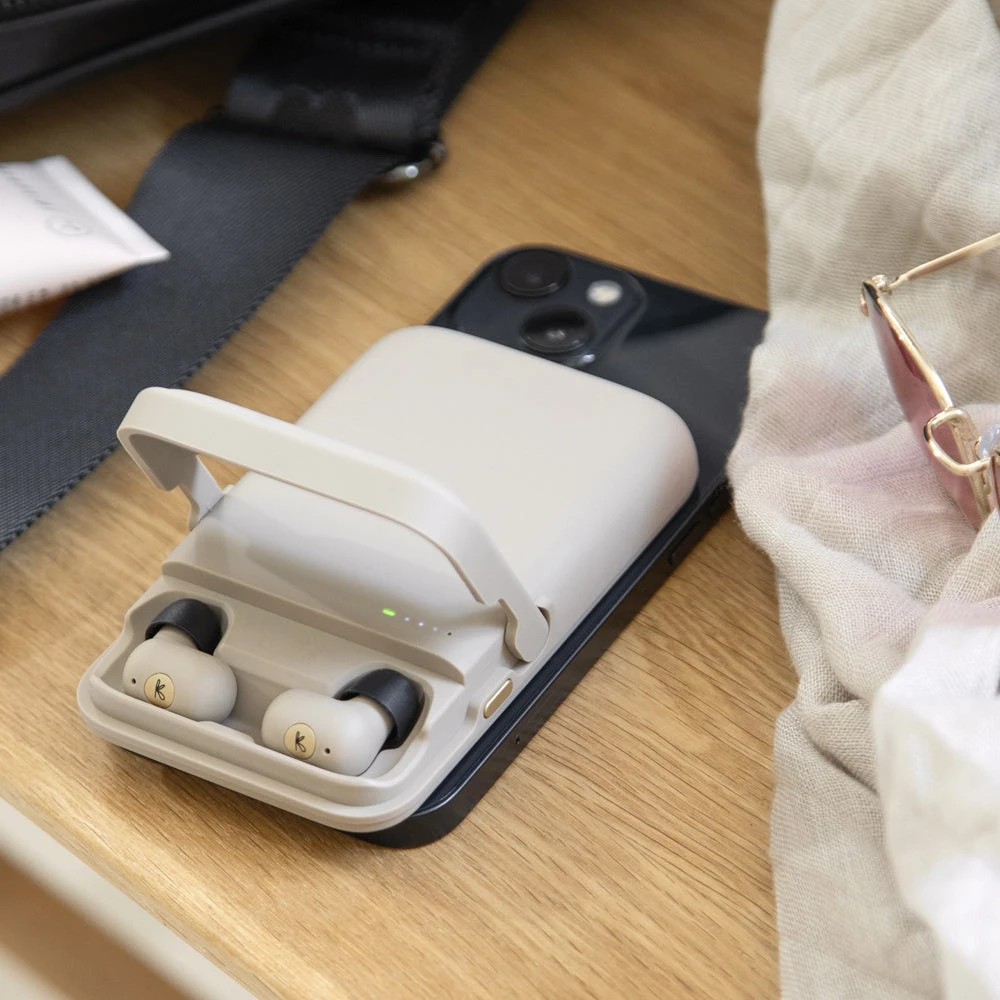 2 Kreafunk Tocharge Go Powerbank + Earbuds - Ivory Sand - Beige, 2 of 5