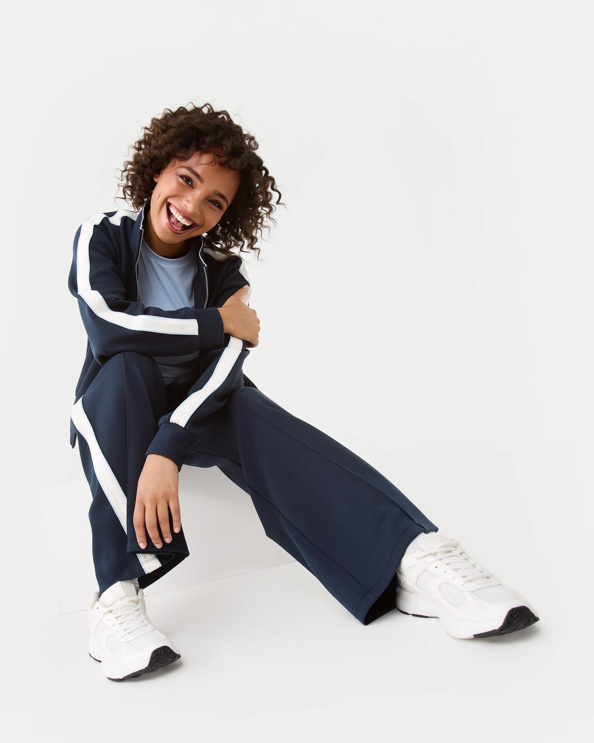 10 Active Womens Retro Zip Through Shade Navy, 10 of 10