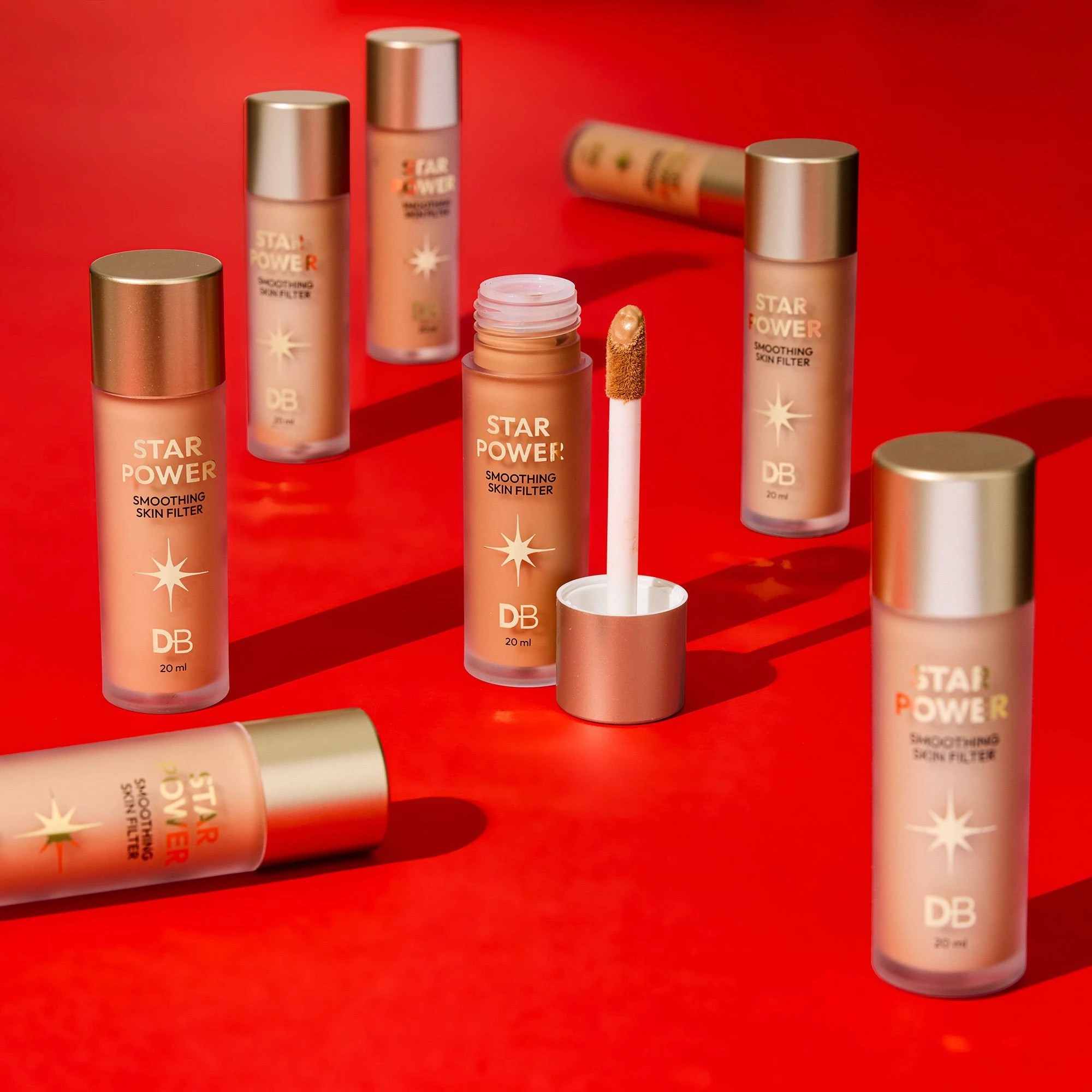 2 Designer Brands Star Power Smoothing Skin Filter – Glow, Blur, Tint - Light, 2 of 4