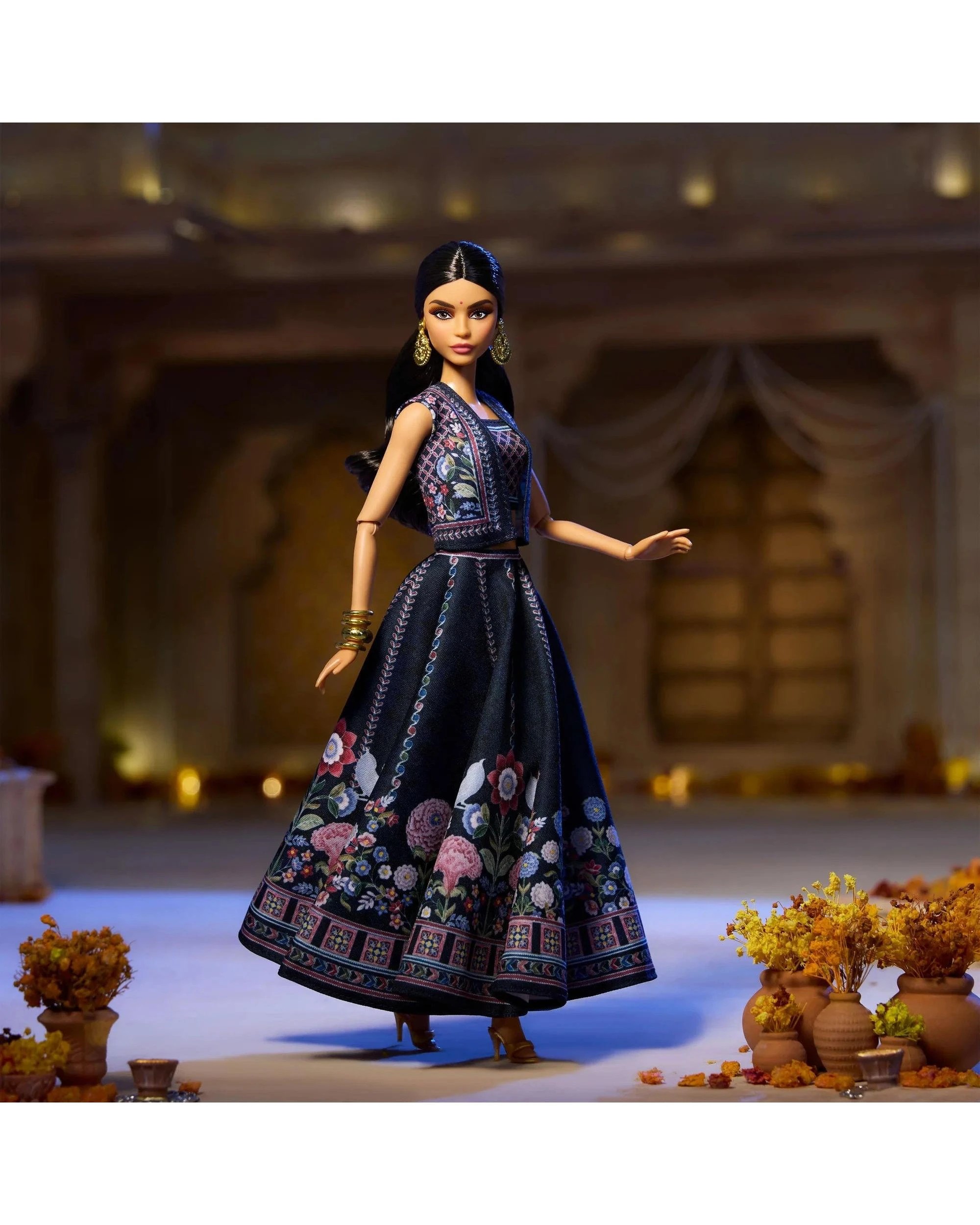 10 Barbie Signature Diwali Anita Dongre Fashion Doll, 10 of 10