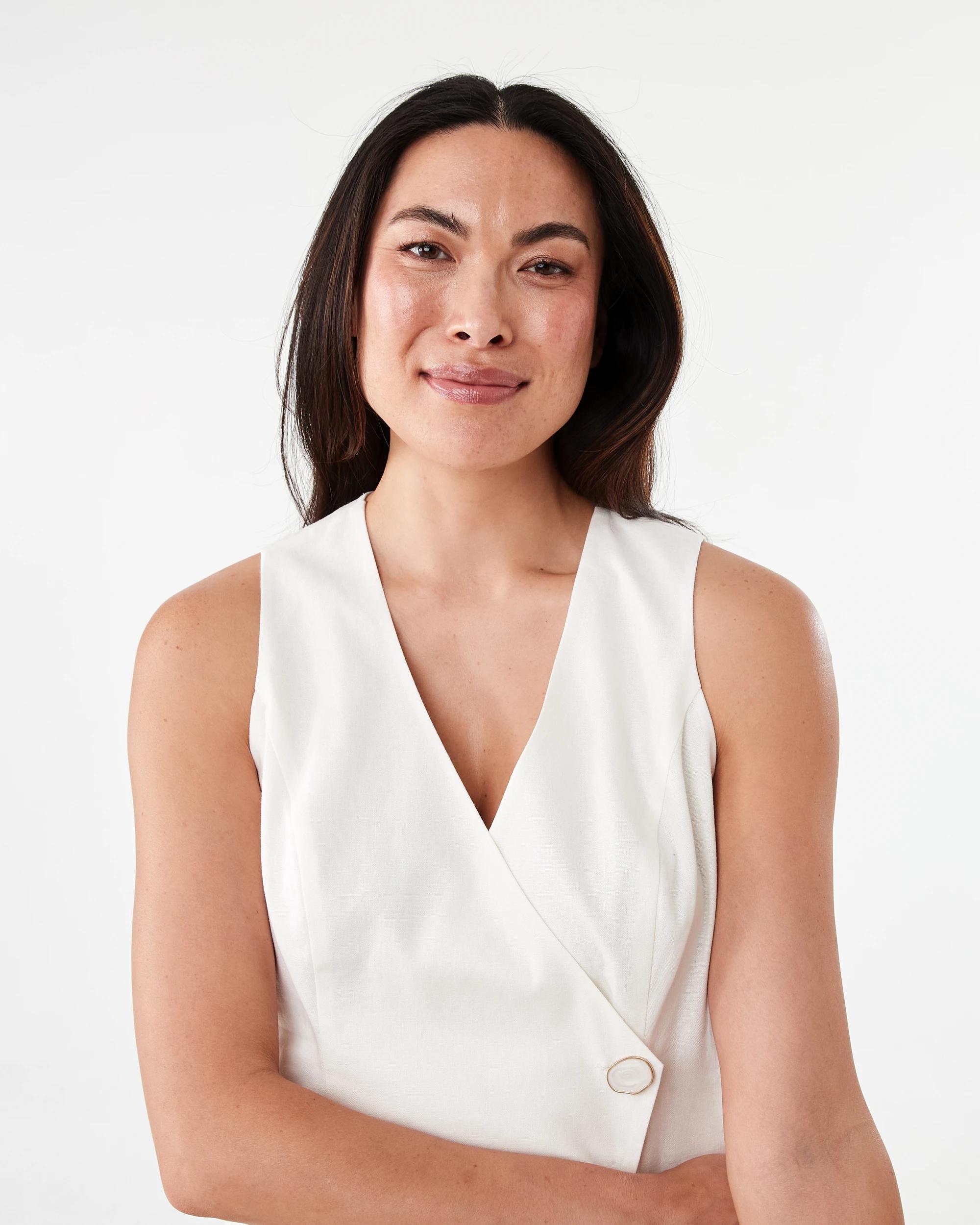 4 Sleeveless Wrap Linen Blend Waistcoat Cld White, 4 of 6