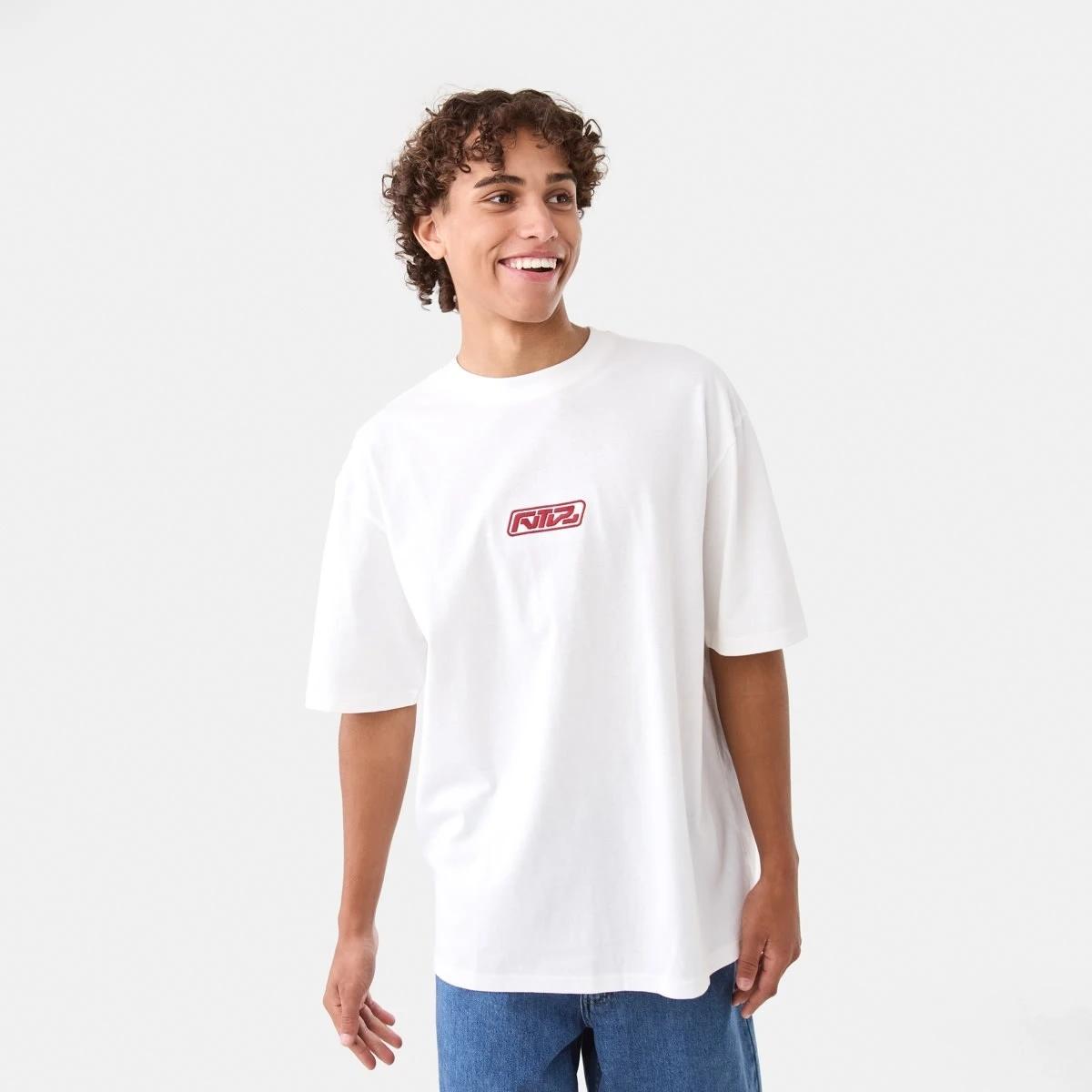 1 Oversized Graphic T-shirt SNOW WHITE, 1 of 7