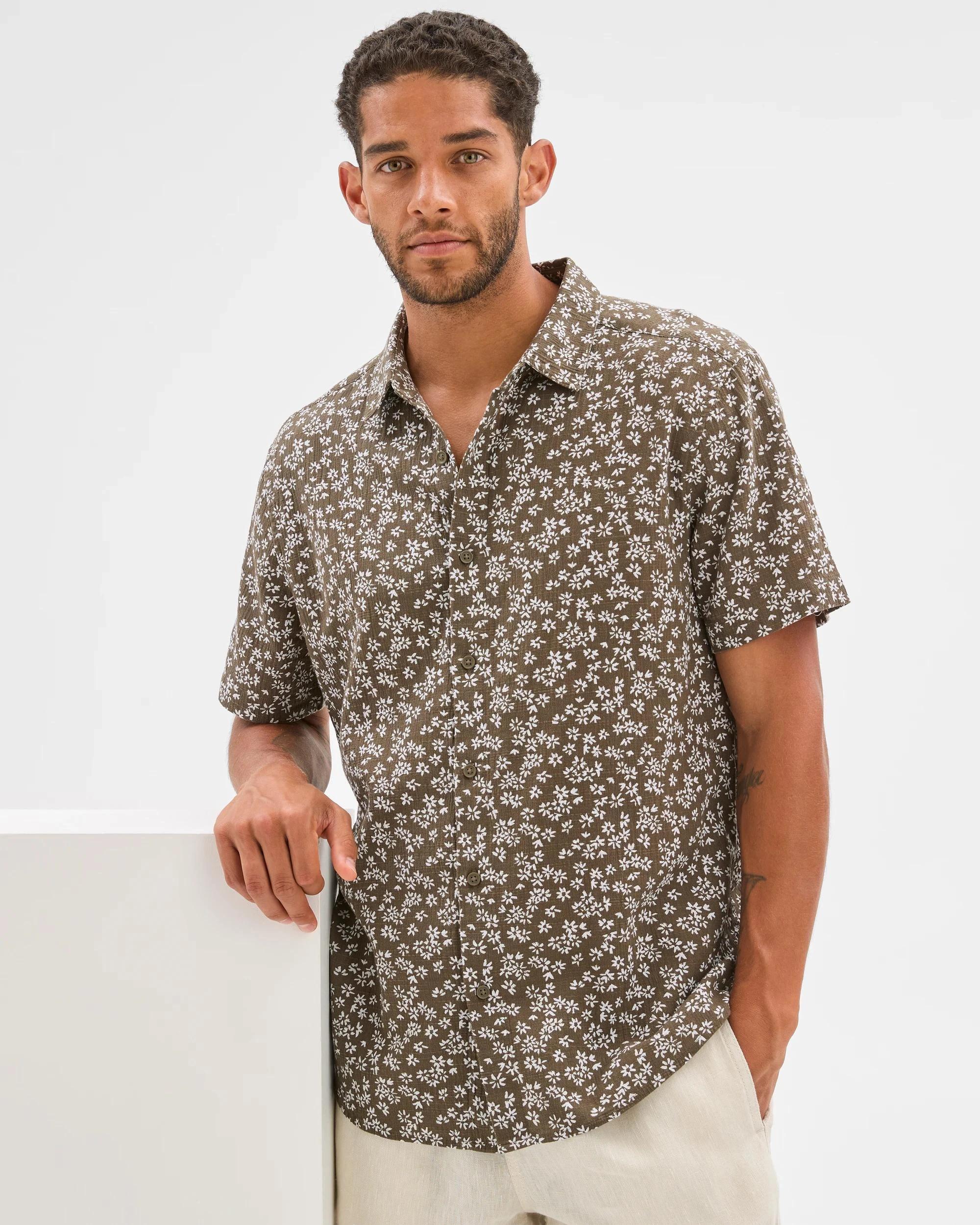 3 Target Crinkle Floral Print Shirt MUSHROOM, 3 of 6