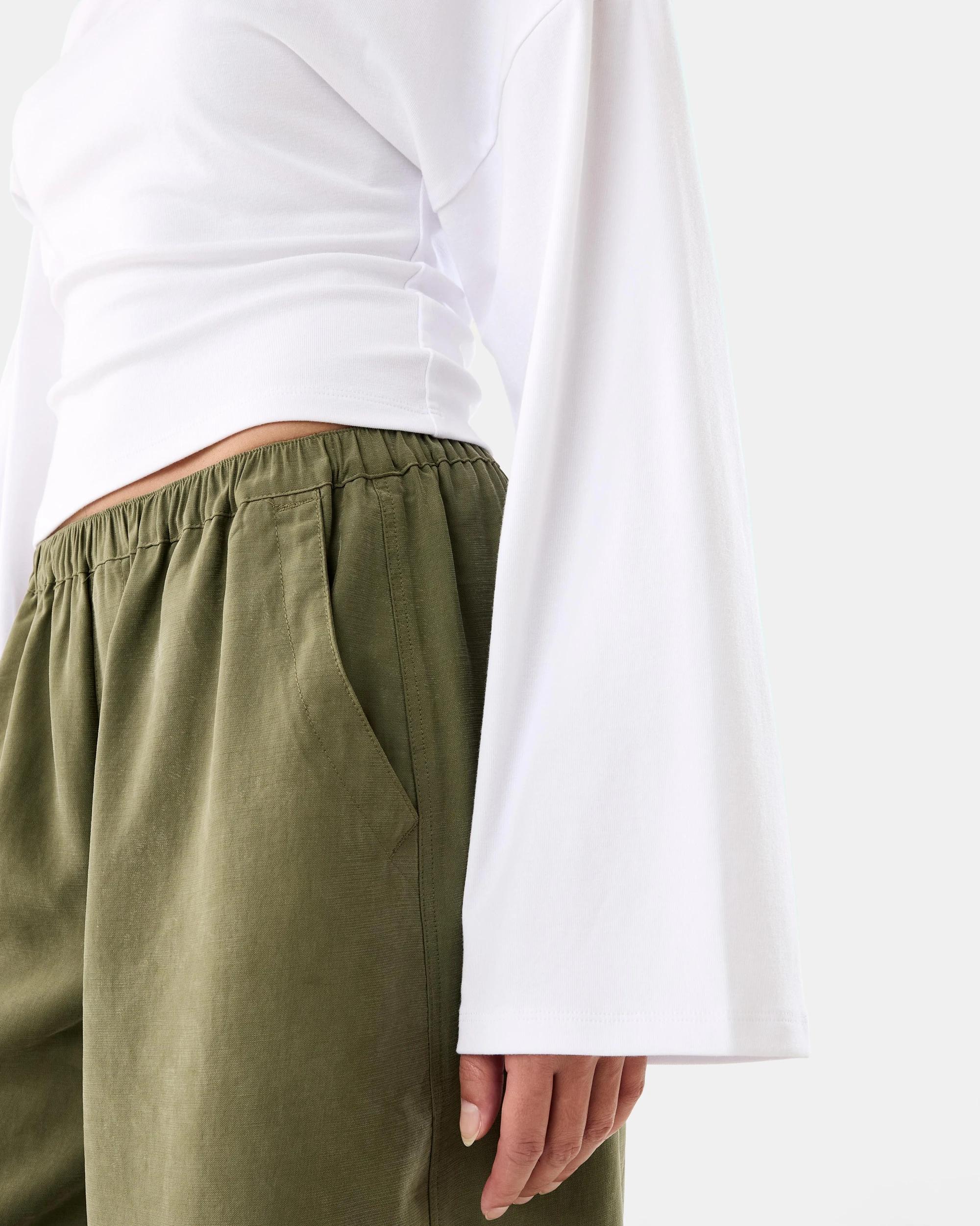 7 Long Sleeve Fitted Top White, 7 of 8