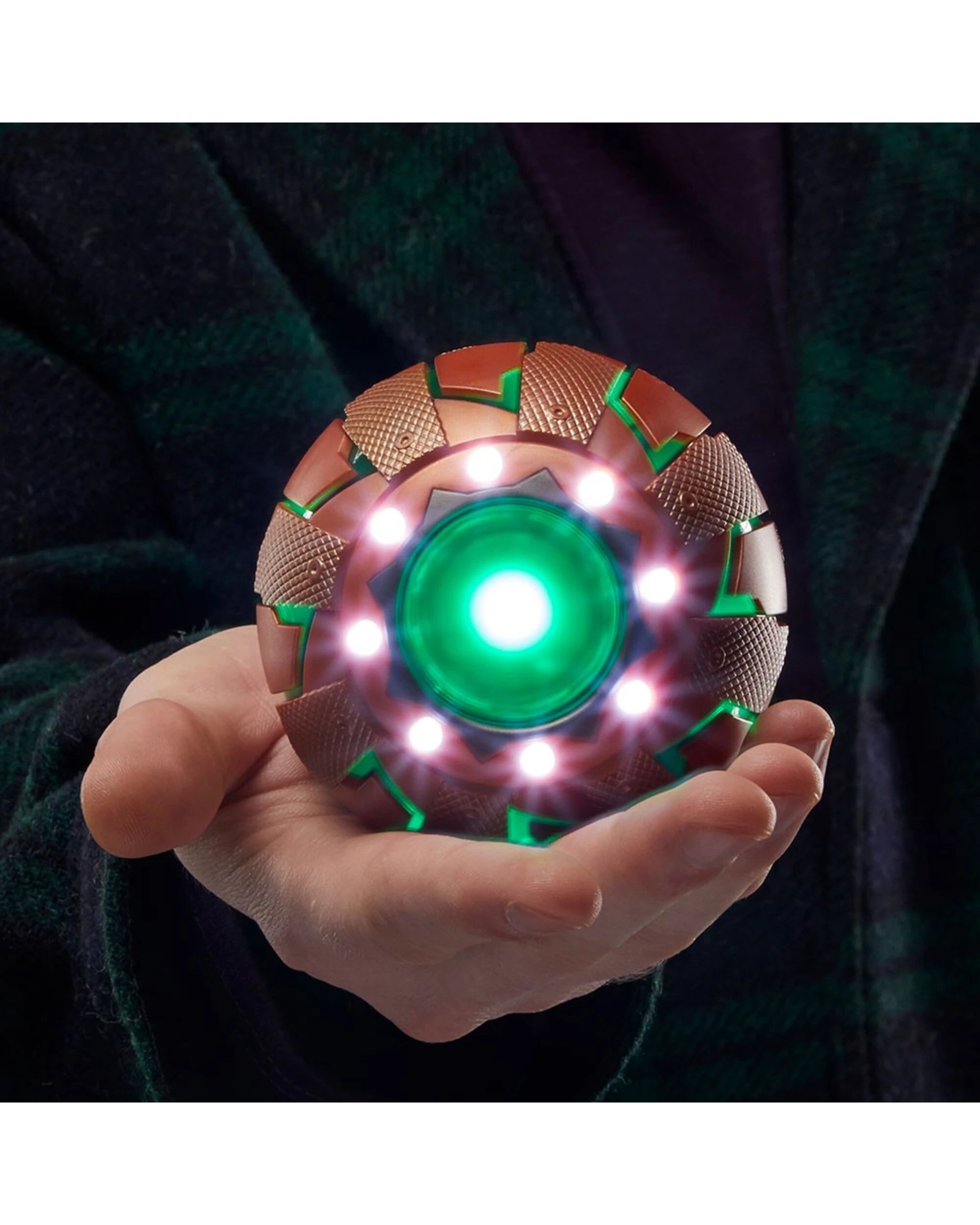 3 Marvel - Spider-Man: No Way Home - Legends Series Green Goblin Electronic Pumpkin Replica, 3 of 4