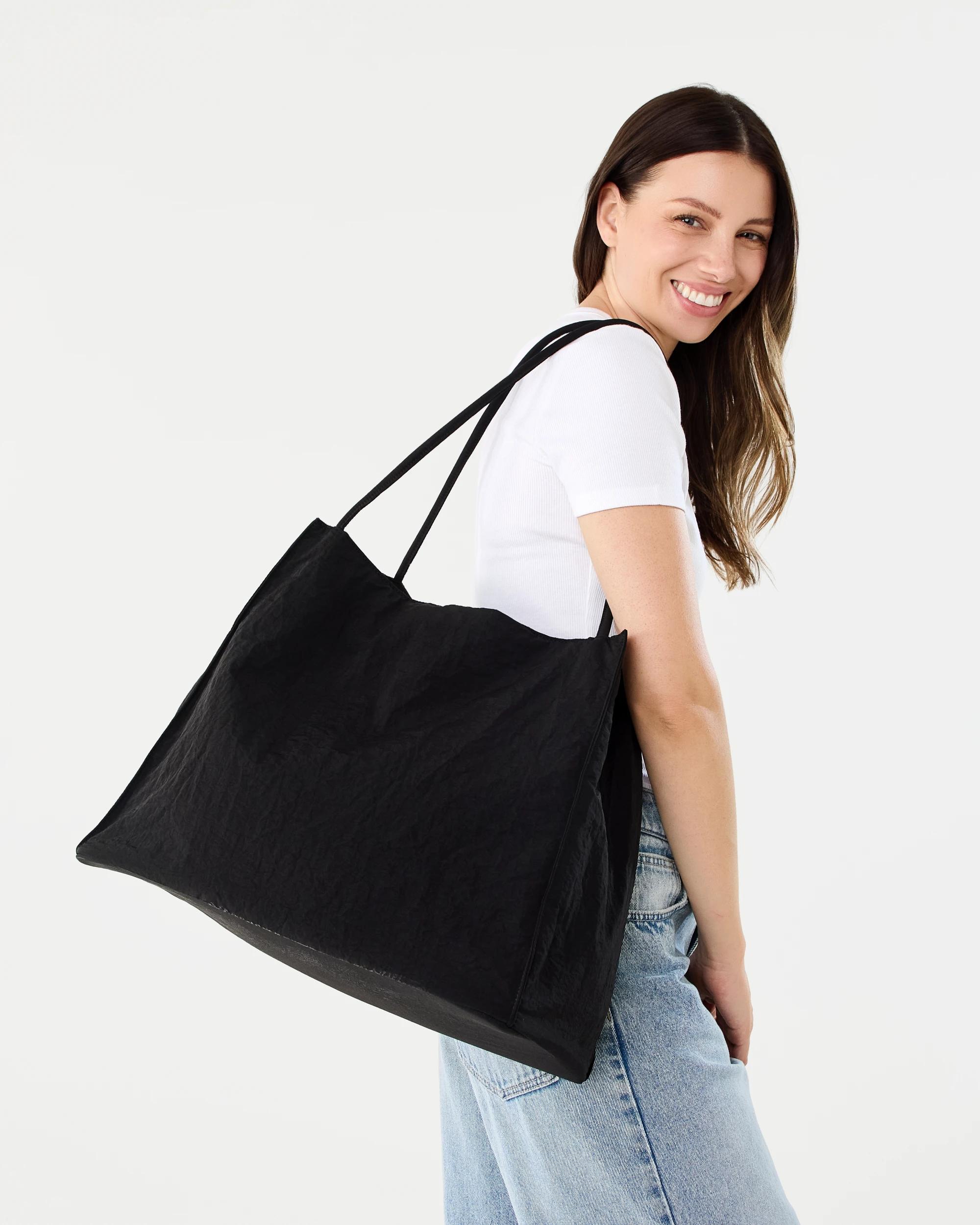 6 Nylon Shopper Tote Bag Black, 6 of 7