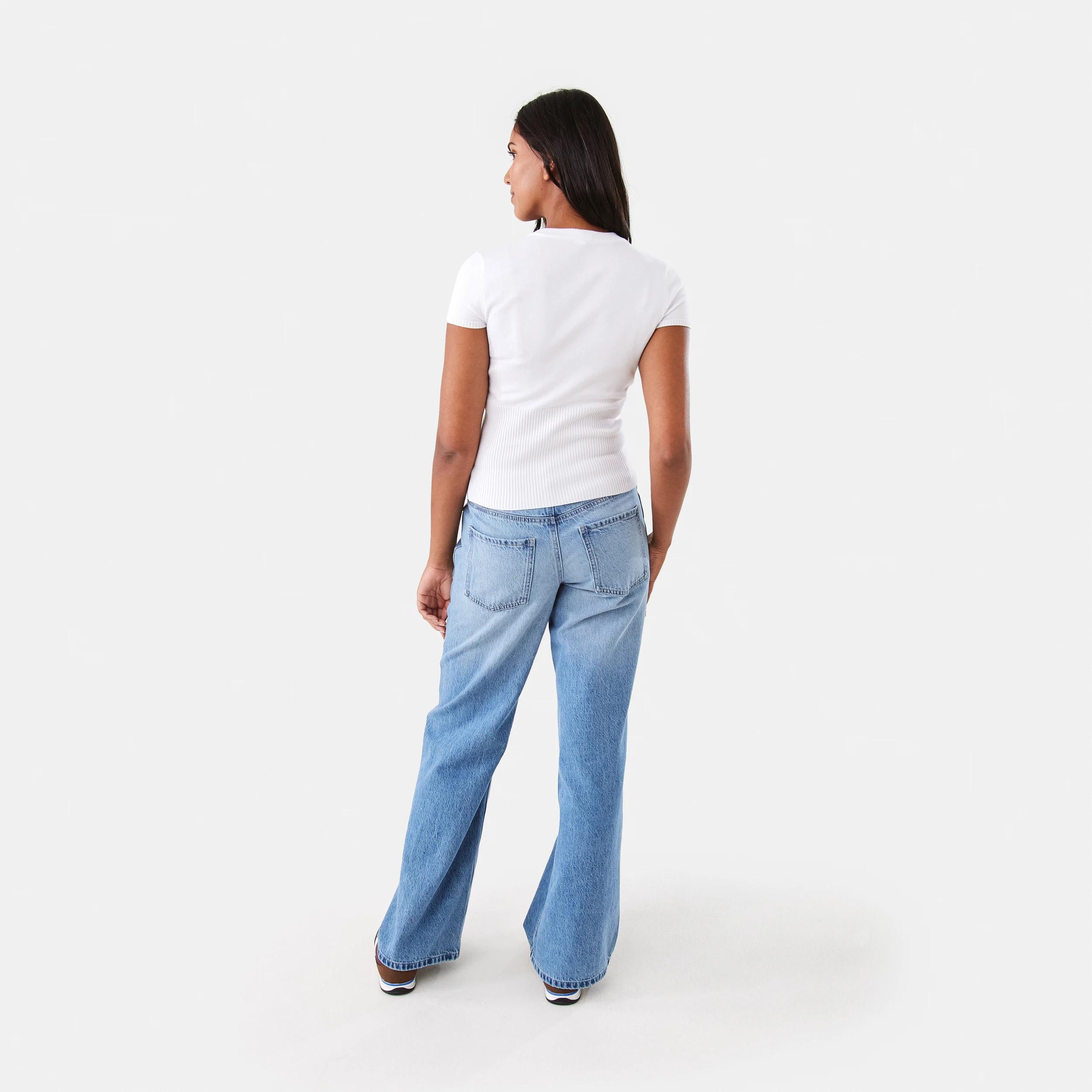 4 Short Sleeve Longline Button Up Top White, 4 of 7