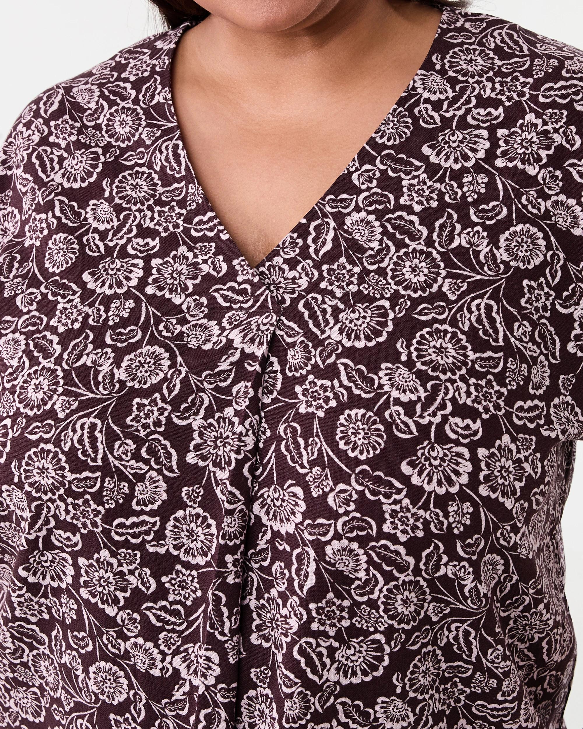 5 Curve Short Sleeve Woven Cuff Top Fdg Chintz, 5 of 6