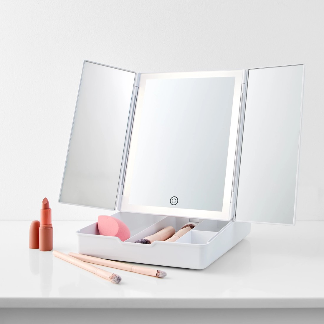 2 LED Tri-Fold Mirror, 2 of 10