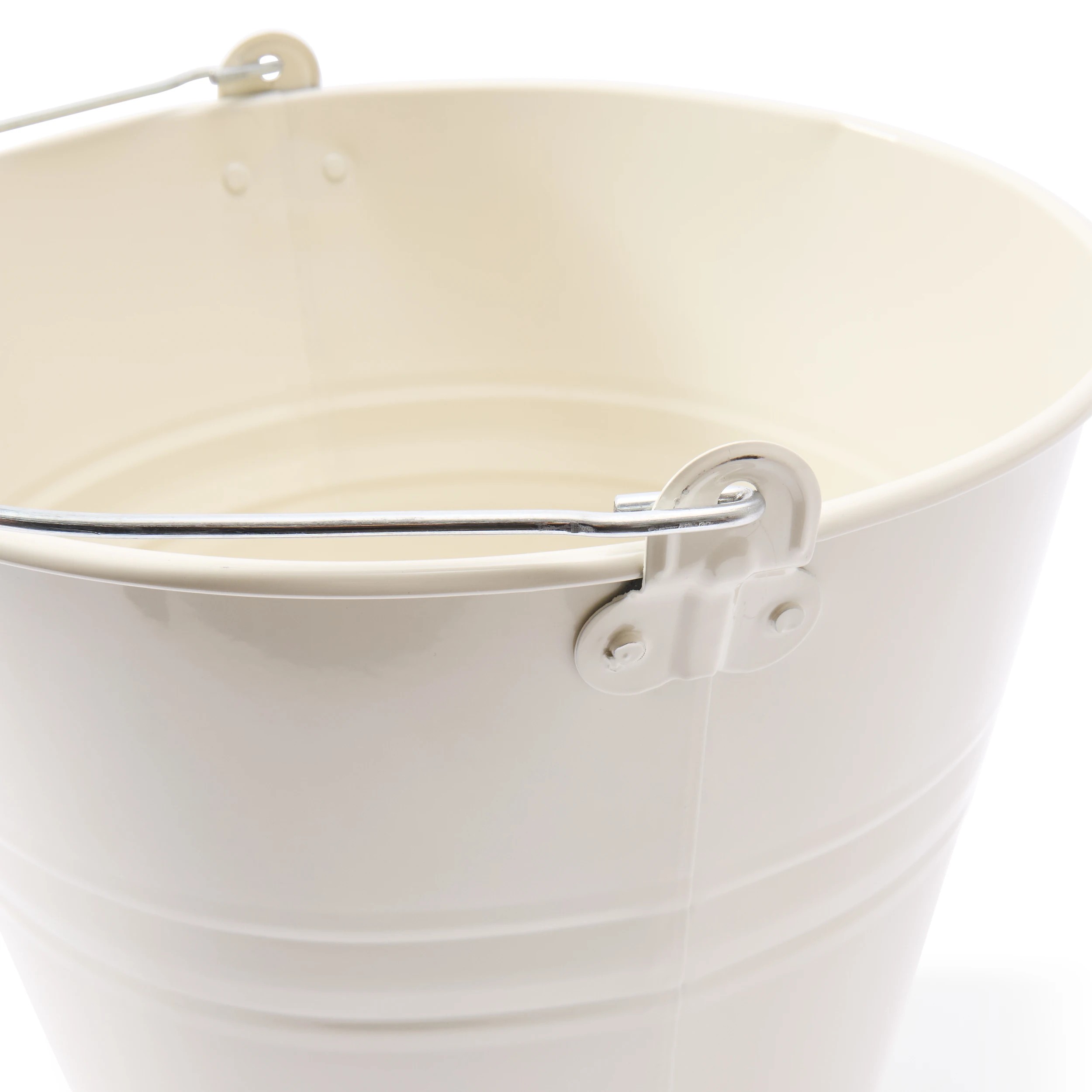 3 12L Metal Bucket, 3 of 5