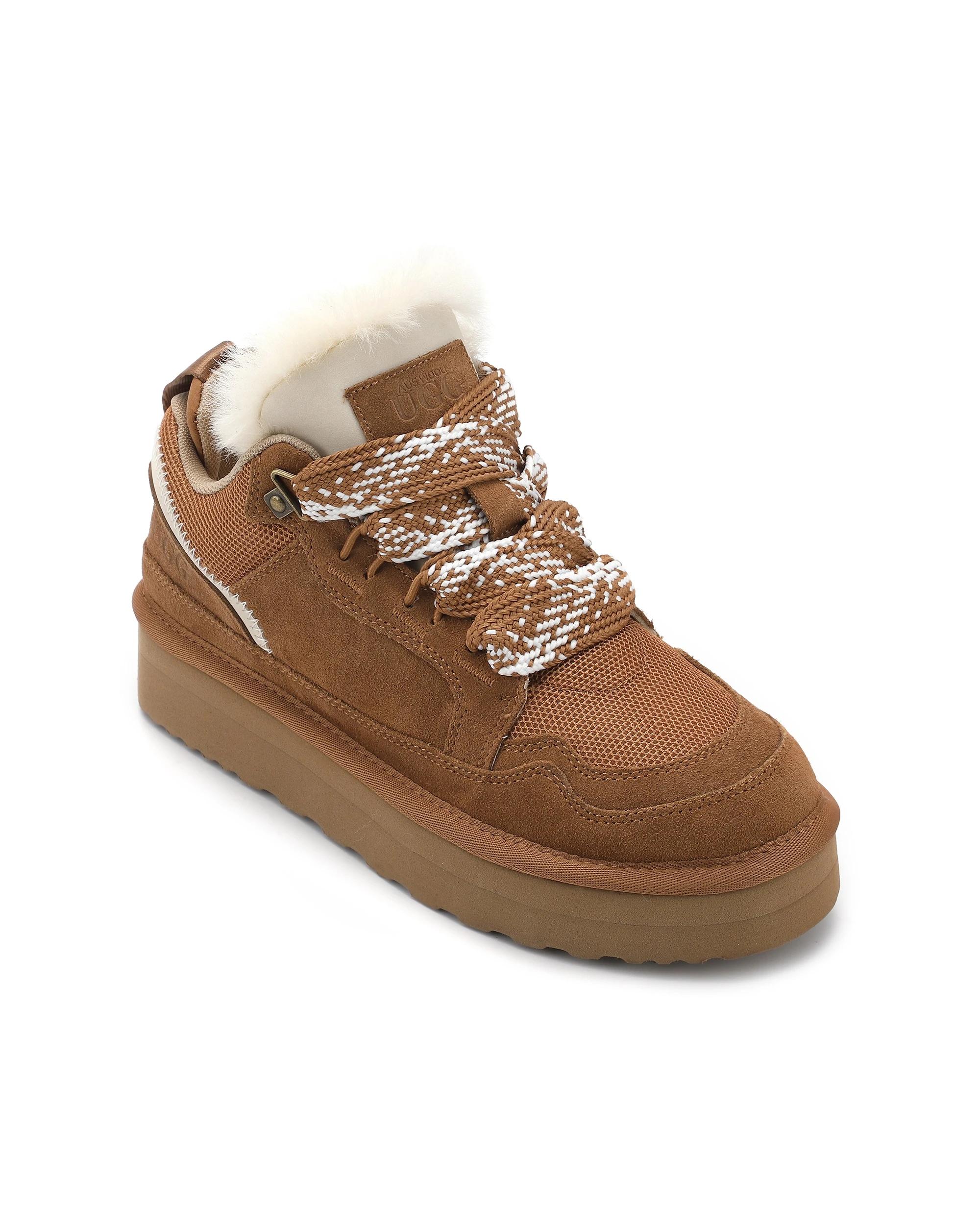 1 AUS WOOLI Urban Chic Sheepskin Wool Lace-Up UGG Sneakers TAN, 1 of 6