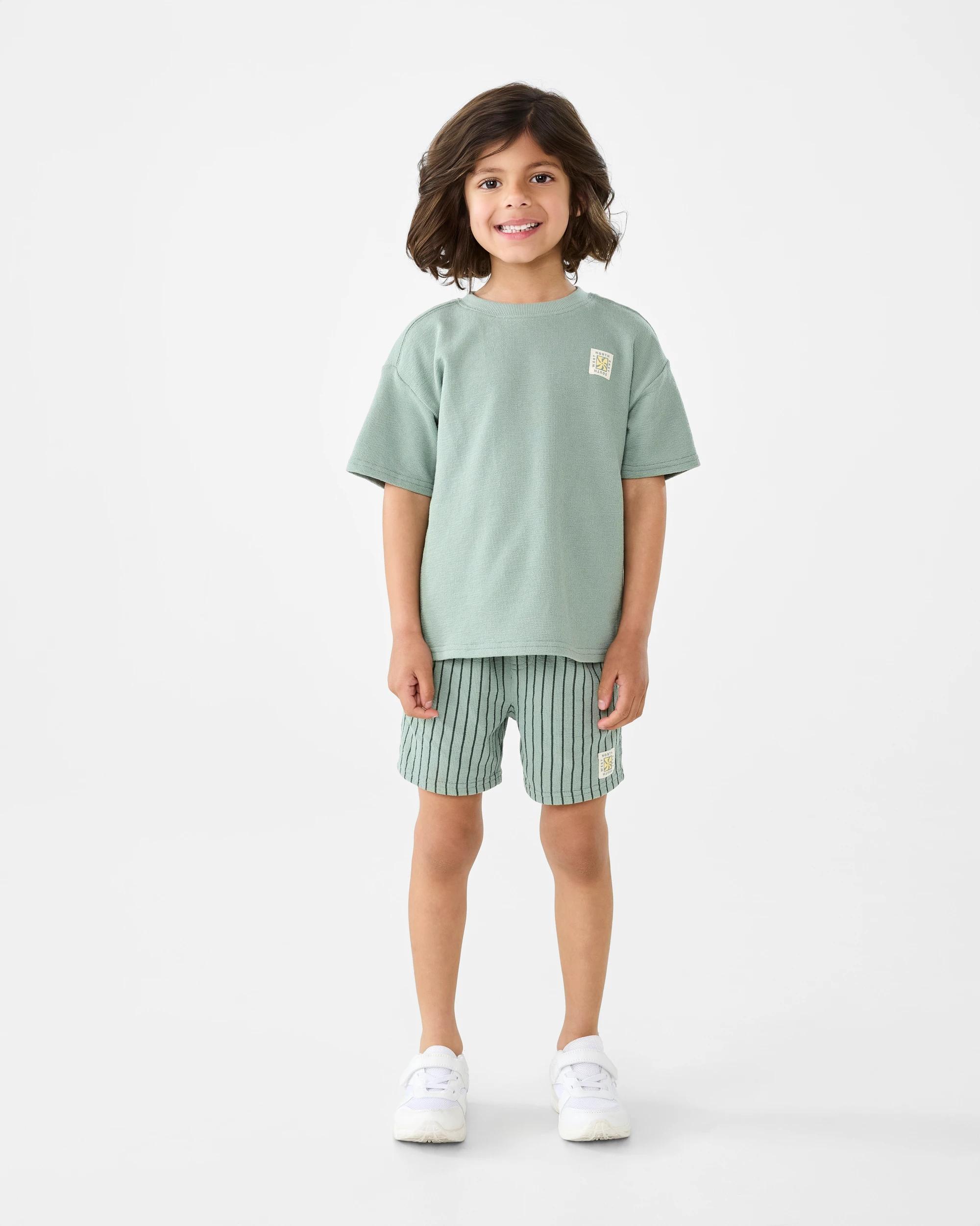 5 Textured Applique T-shirt Grn Vacay, 5 of 6