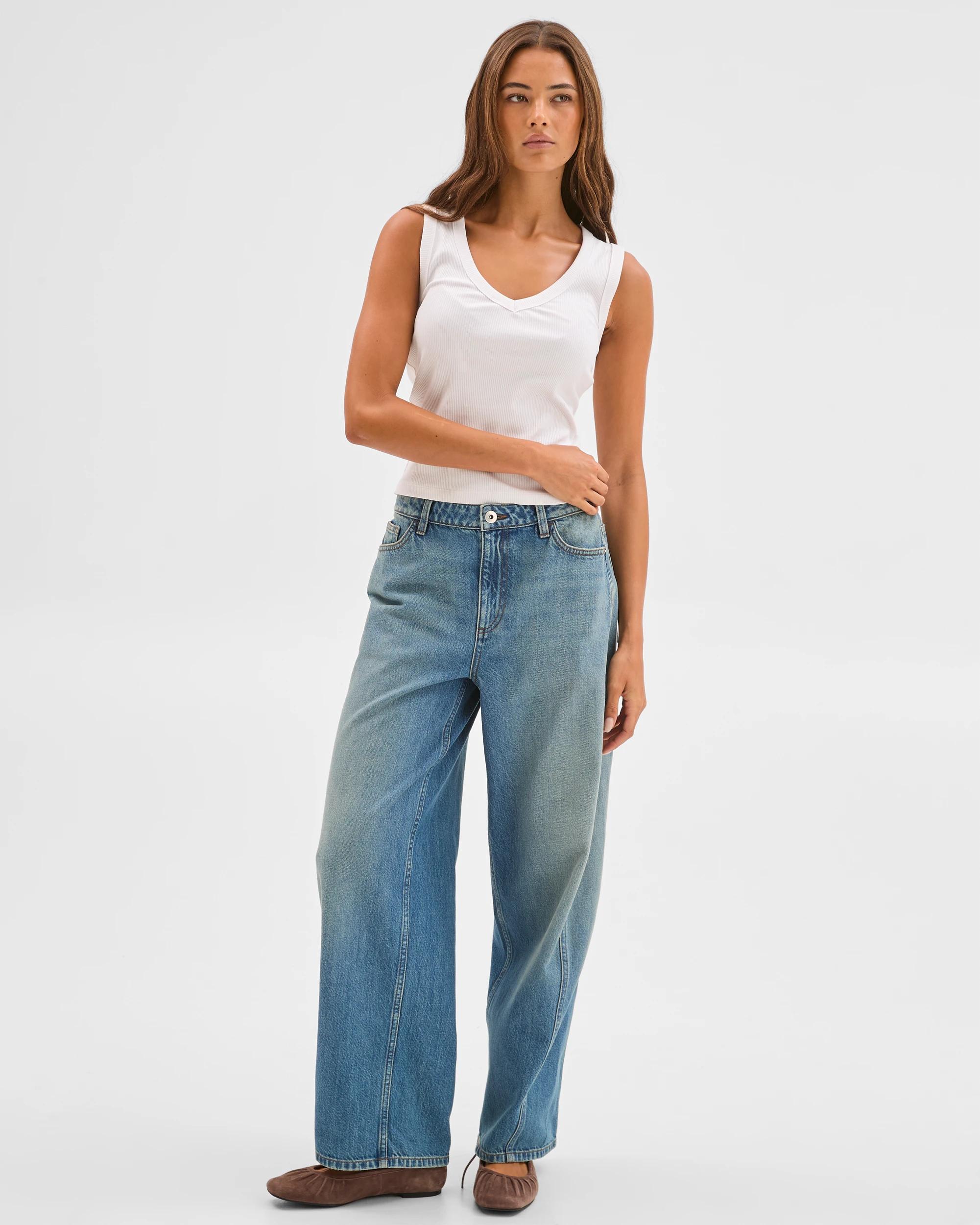 2 Lily Loves Barrel Leg Denim Jeans OKINAWA BLUE, 2 of 8