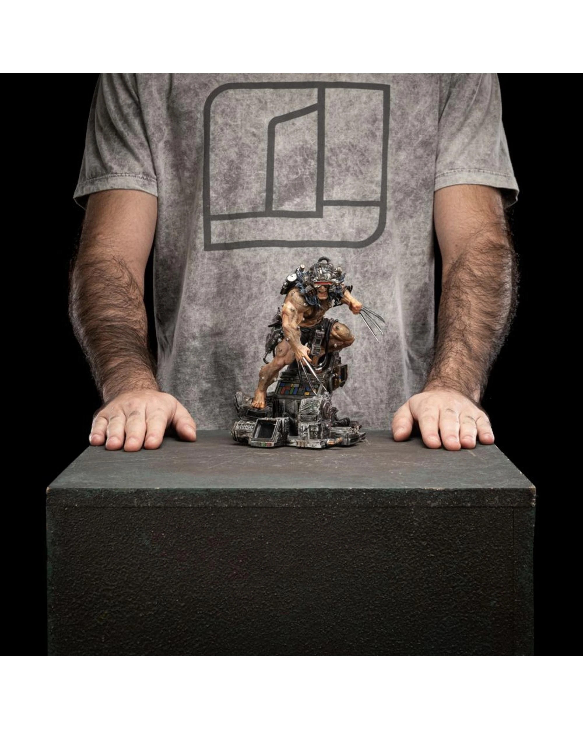 7 X-Men Wolverine 50th Anniversary Weapon X 1:10 Scale Statue, 7 of 7