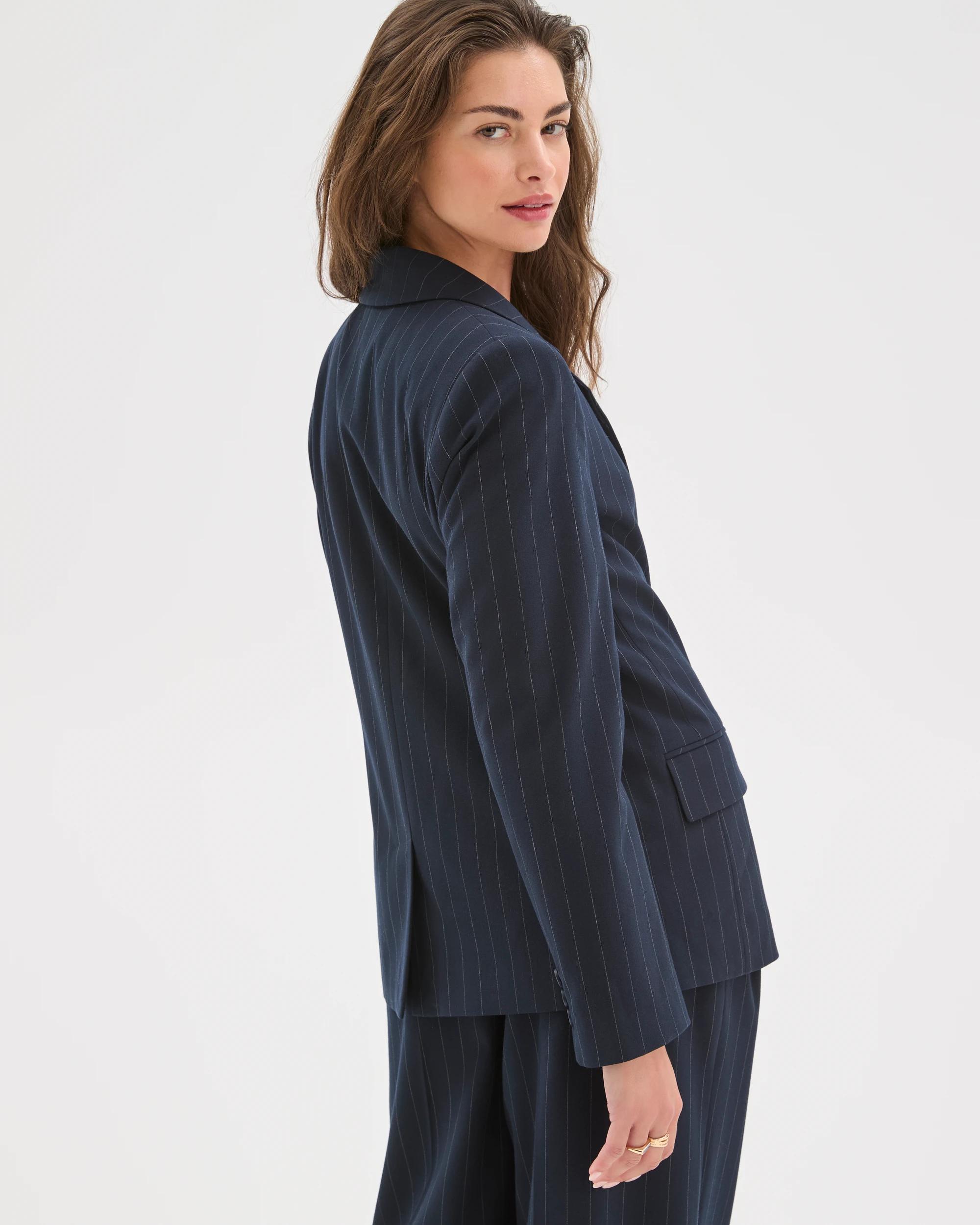 6 Target Petites Petites Pinstripe Tailored Blazer NAVY, 6 of 6