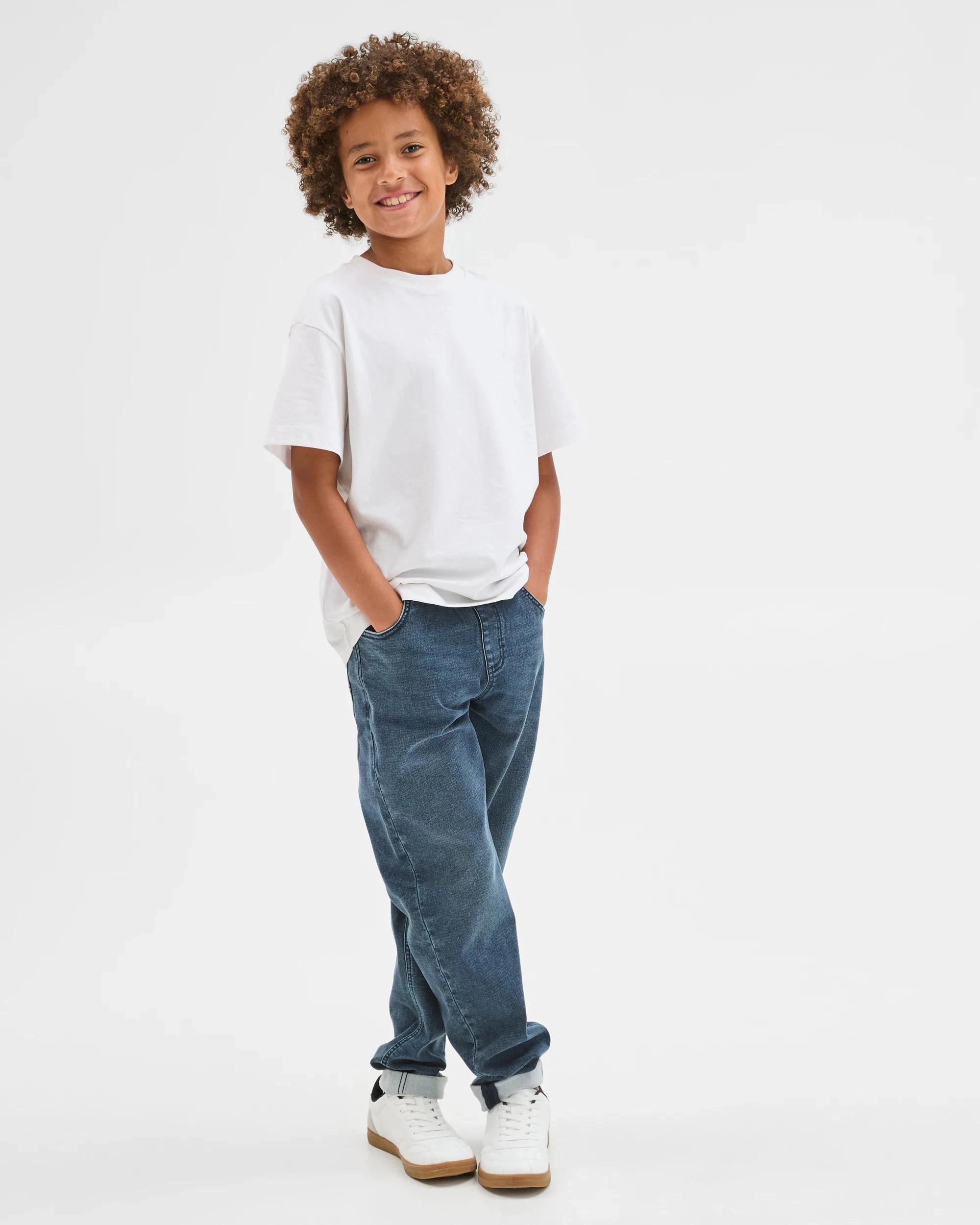 1 Target Kids Elastic Waistband Straight Fit Denim Jeans NAVY WASH, 1 of 5