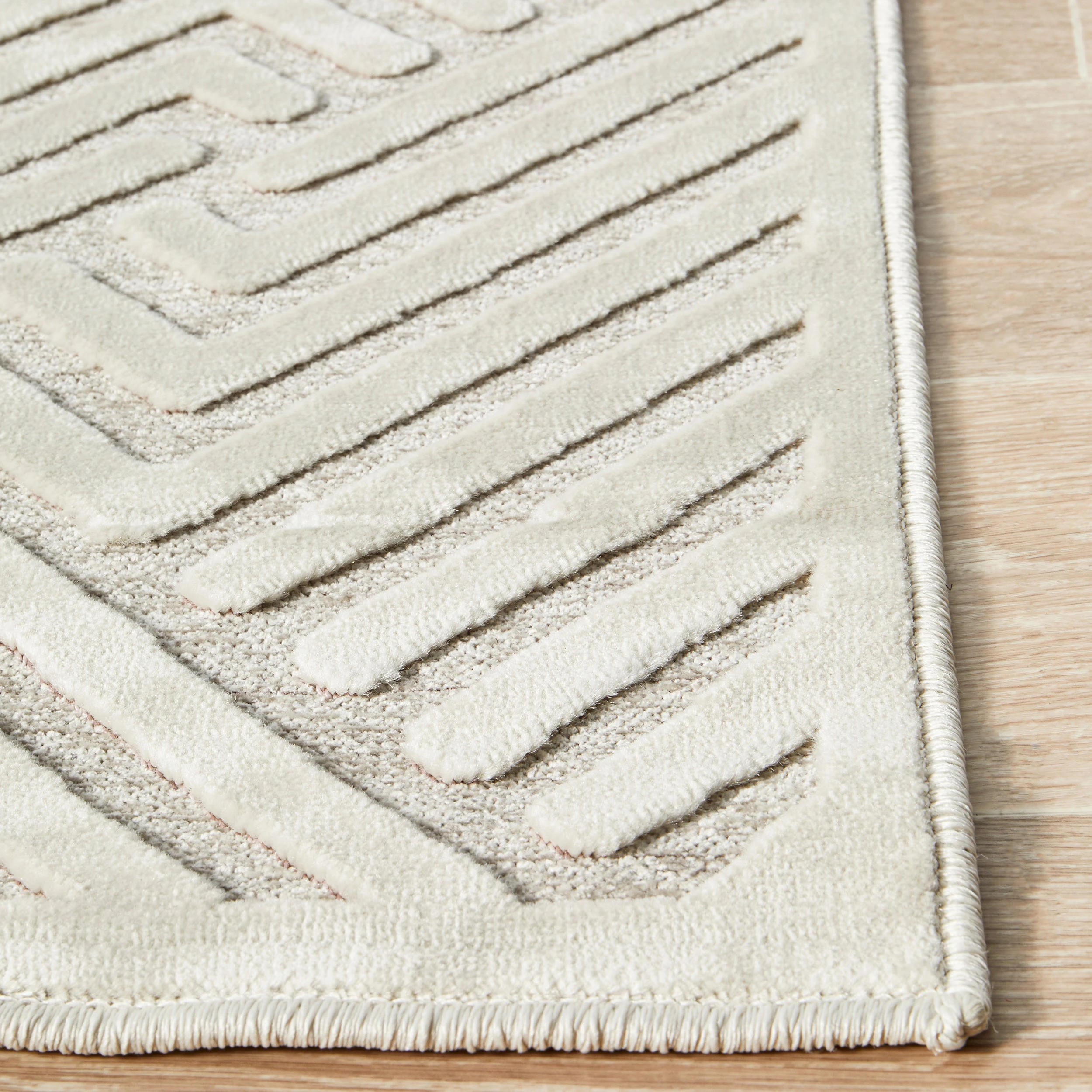 6 Common Ground Rugs Citadel 47 230x160cm - White, 6 of 9