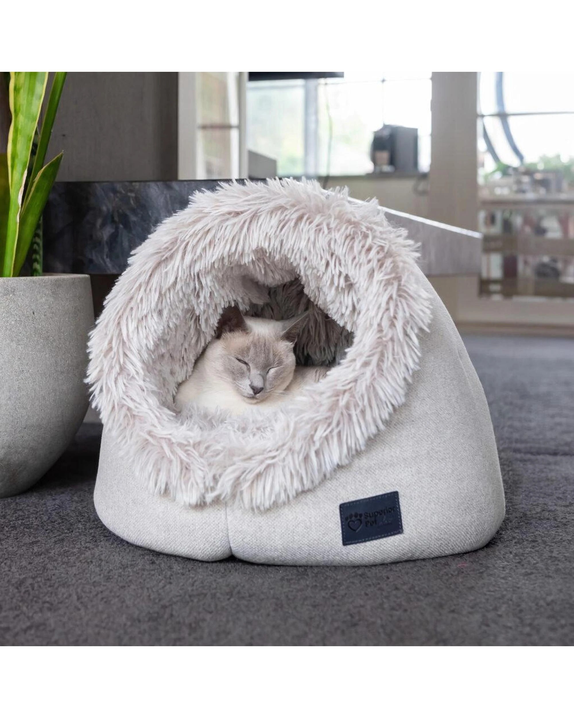 3 Superior Pet Calming Pet Dome for Cats & Small Dogs Aspen Faux Fur - White, 3 of 8
