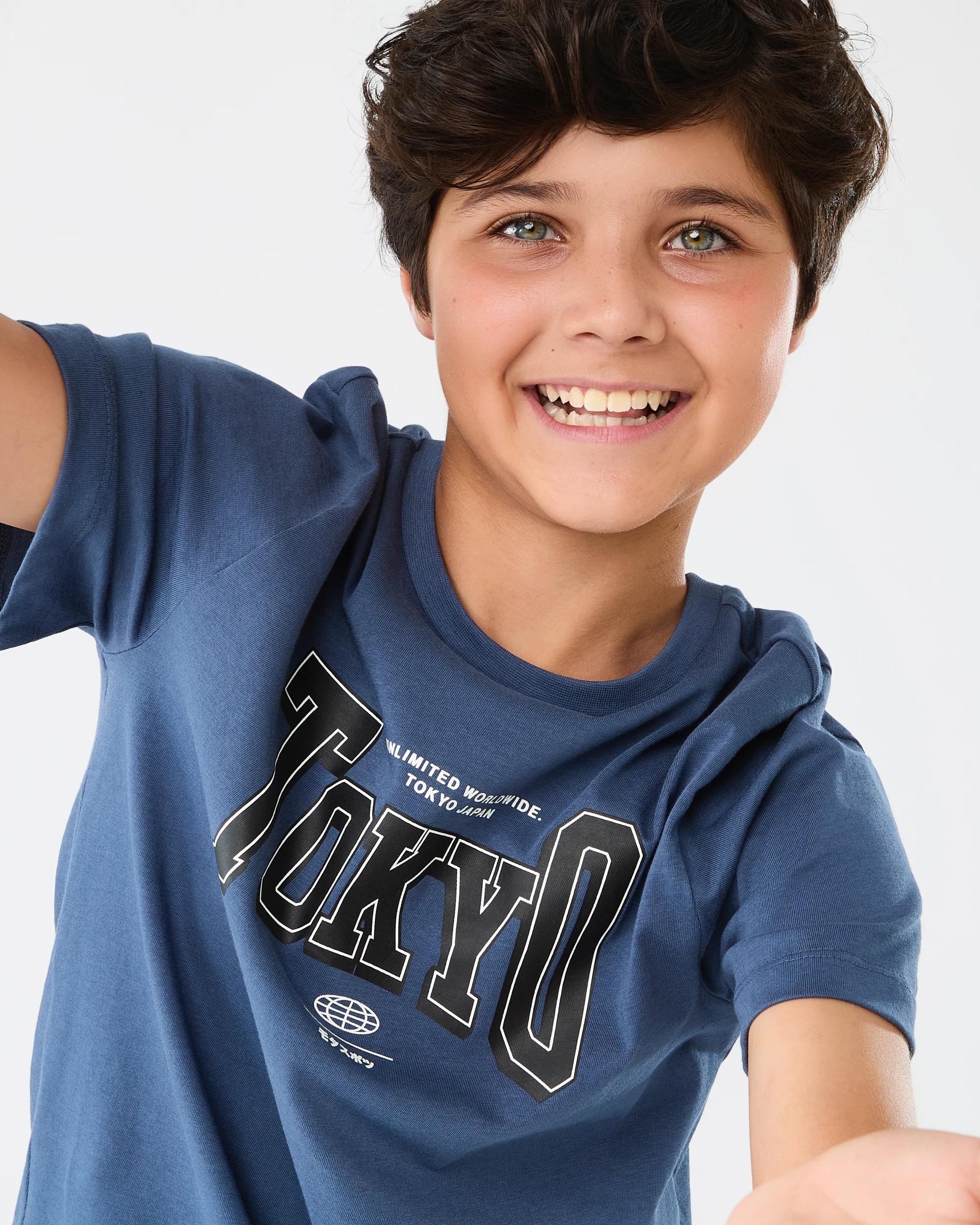 8 Short Sleeve Print T-shirt Blu Varsit, 8 of 8