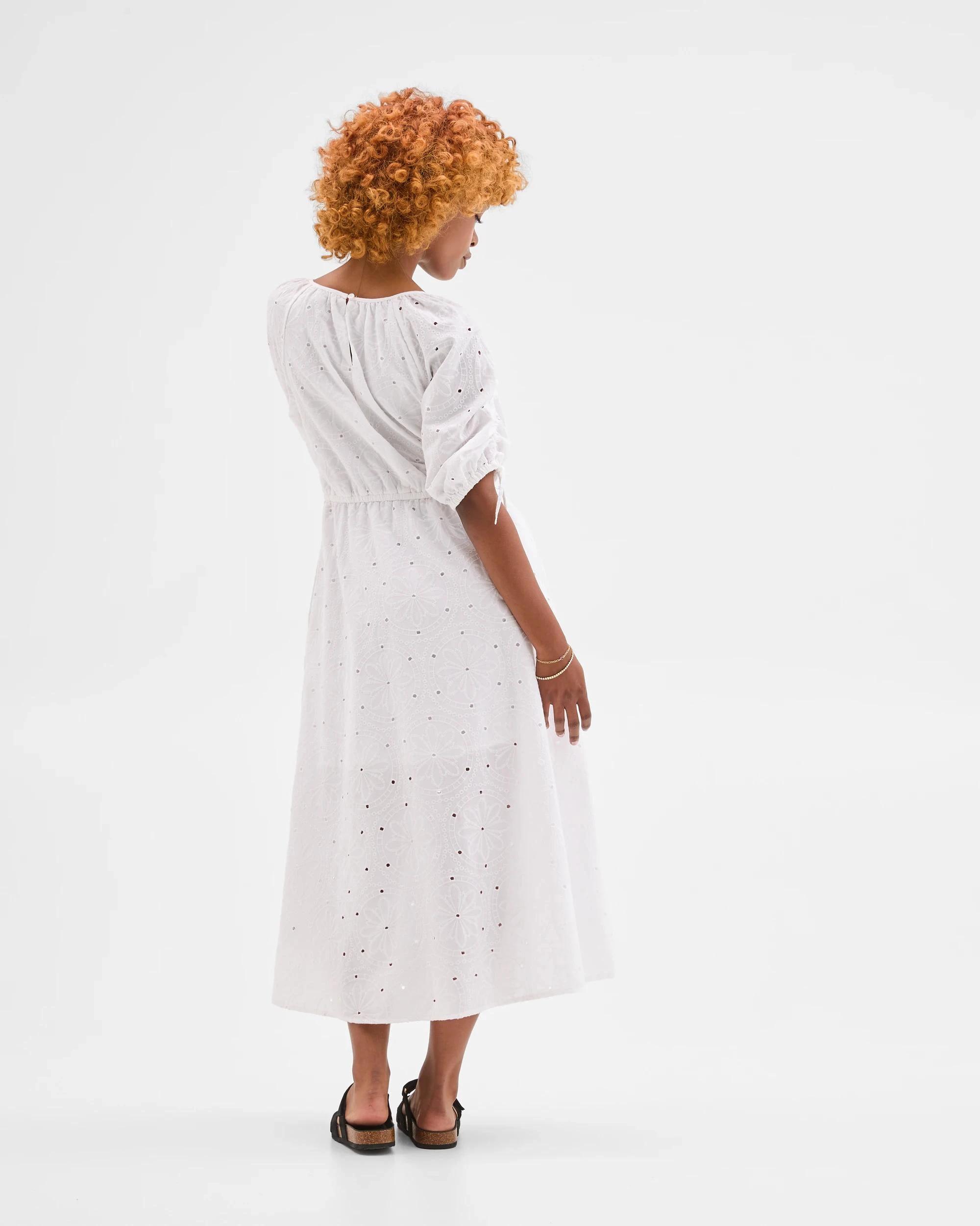 4 Target Petites Petites Broderie Maxi Dress WHITE, 4 of 5