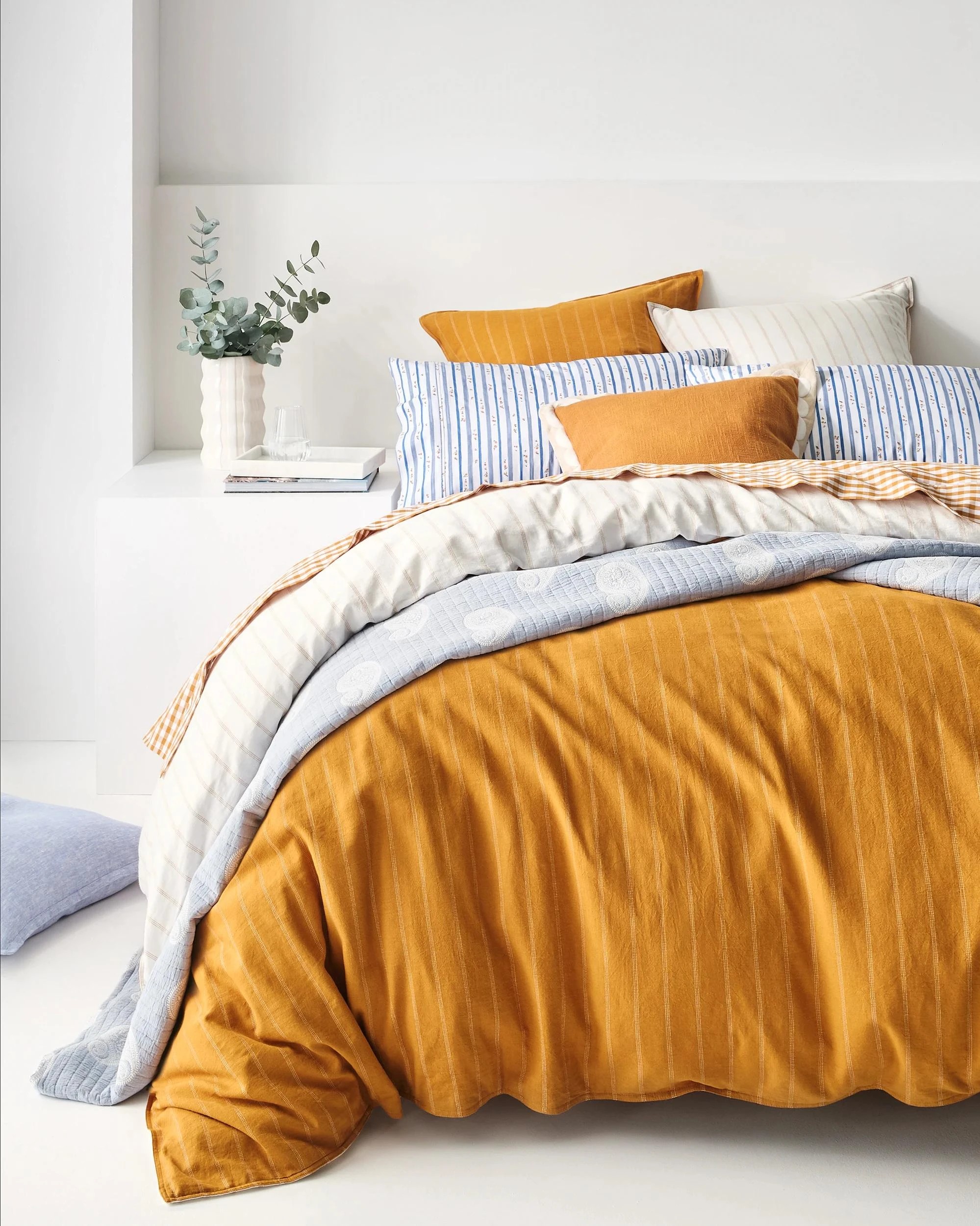 8 Target Adelle Stripe Linen/Cotton Quilt Cover Set - Super King Bed - Yellow, 8 of 8