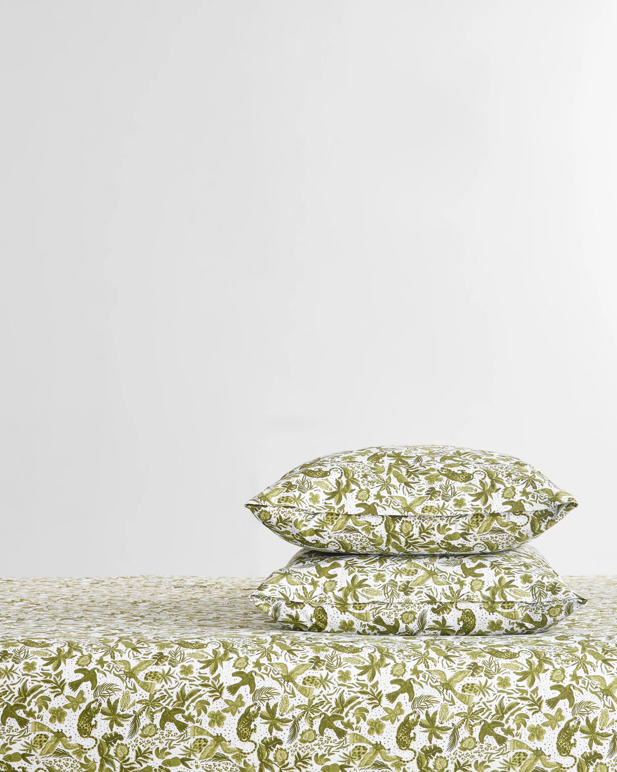 1 Target Botanical Printed Mix and Match 2 Pack Pillowcases - Queen Bed - Green, 1 of 1