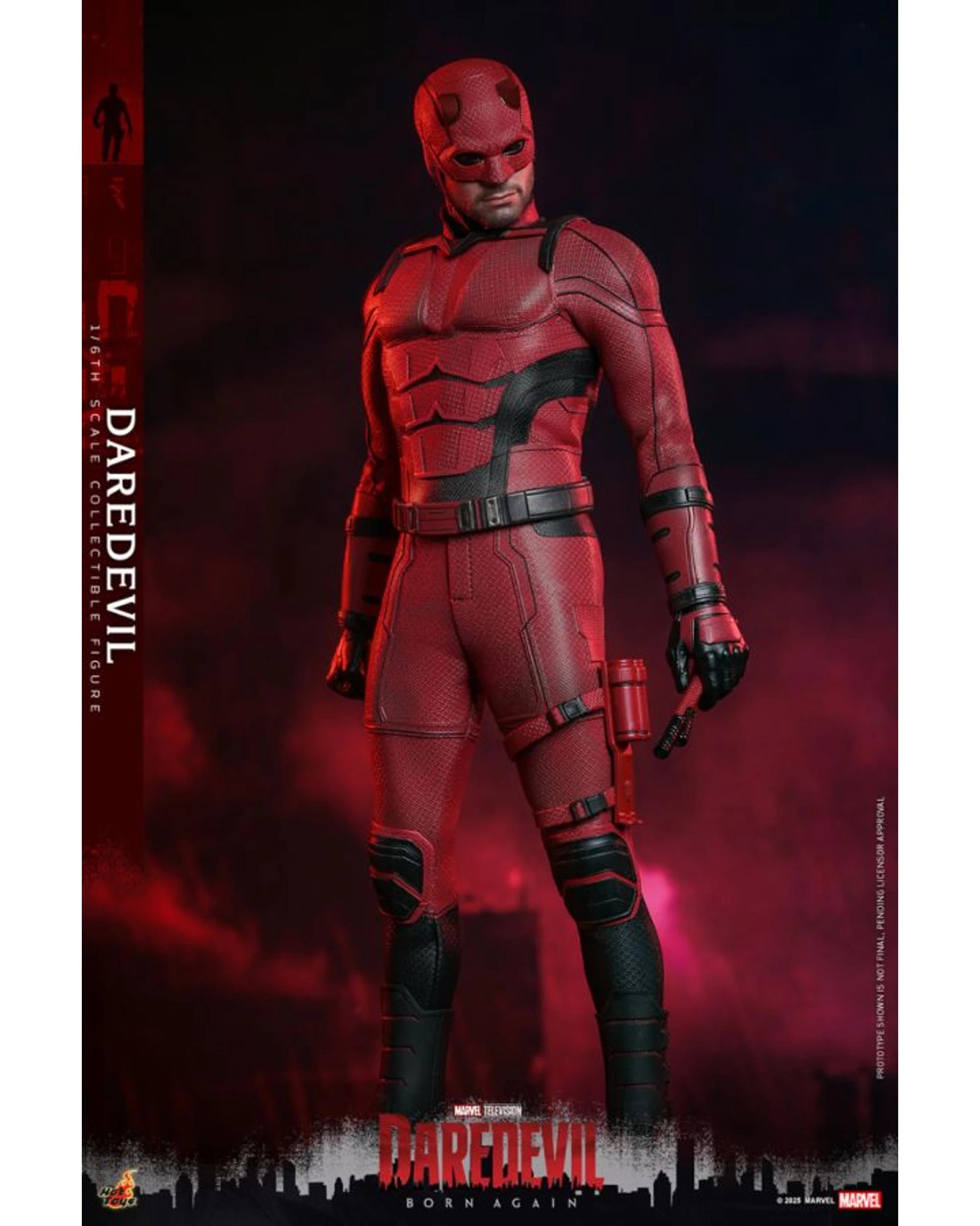 2 Hot Toys Daredevil Born Again TV Daredevil 1:6 Figure, 2 of 9