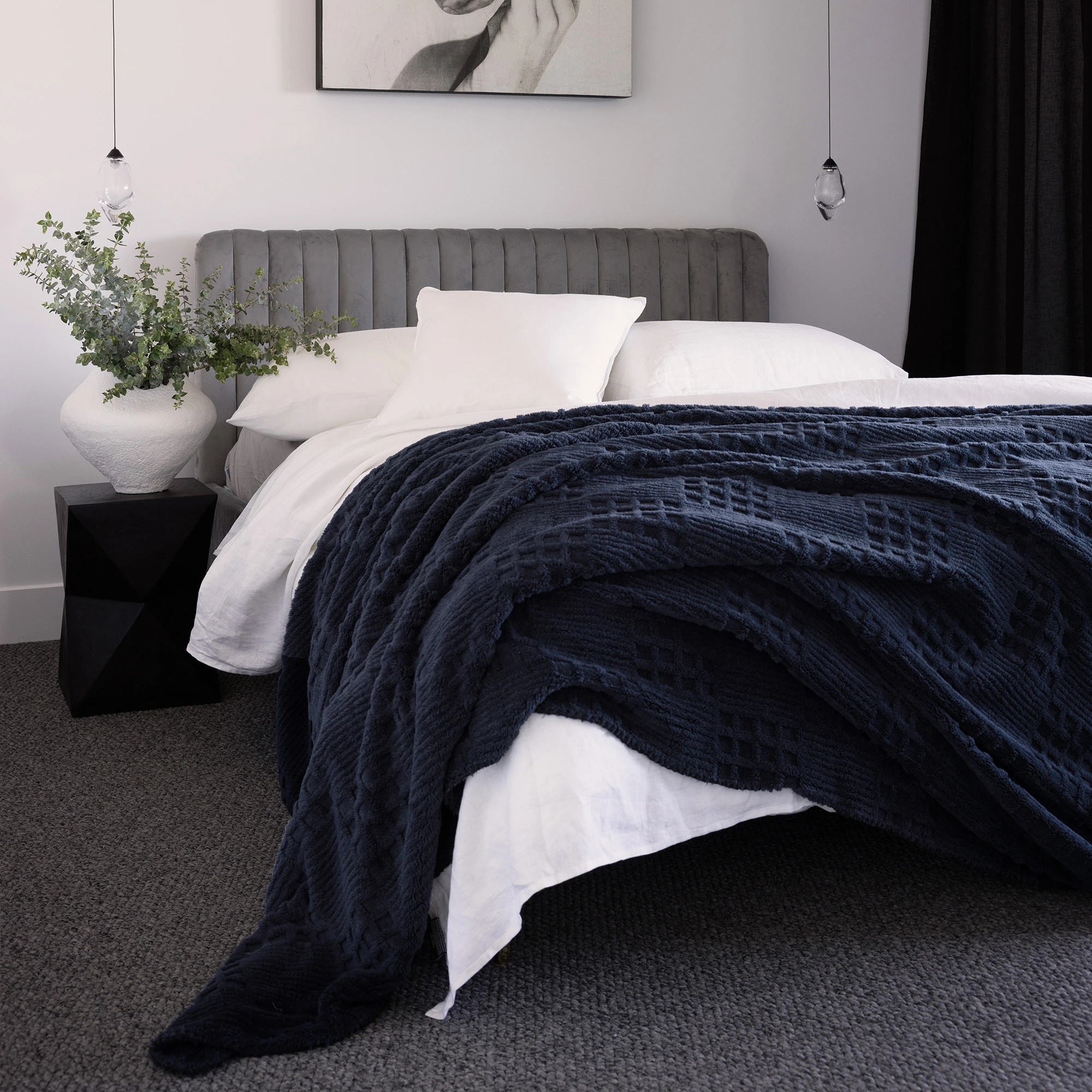 1 Bambury Lattice Sherpa Plush Fleece Soft Check Pattern Blanket 300gsm Navy - Double/Queen - Blue, 1 of 3