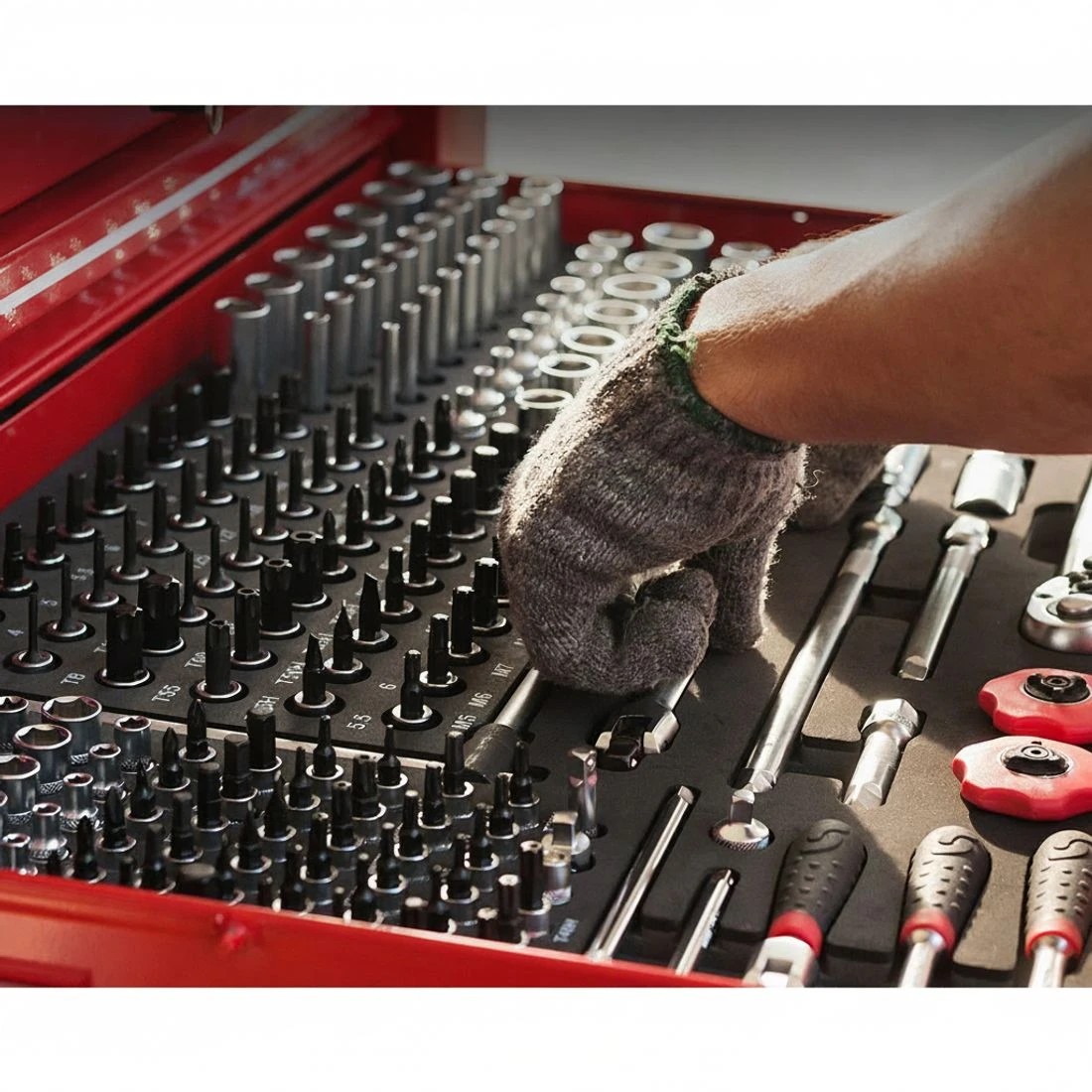 2 Giantz 9 Drawer Tool Box Cabinet Chest Toolbox Storage Garage Organiser - Red, 2 of 5