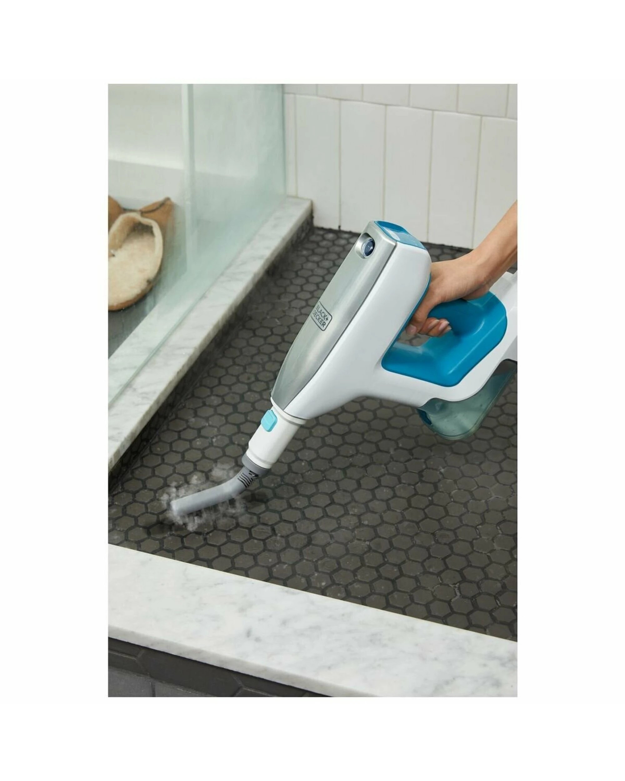 6 Black & Decker 1500W SteamSystem with Floor Extension, 6 of 10