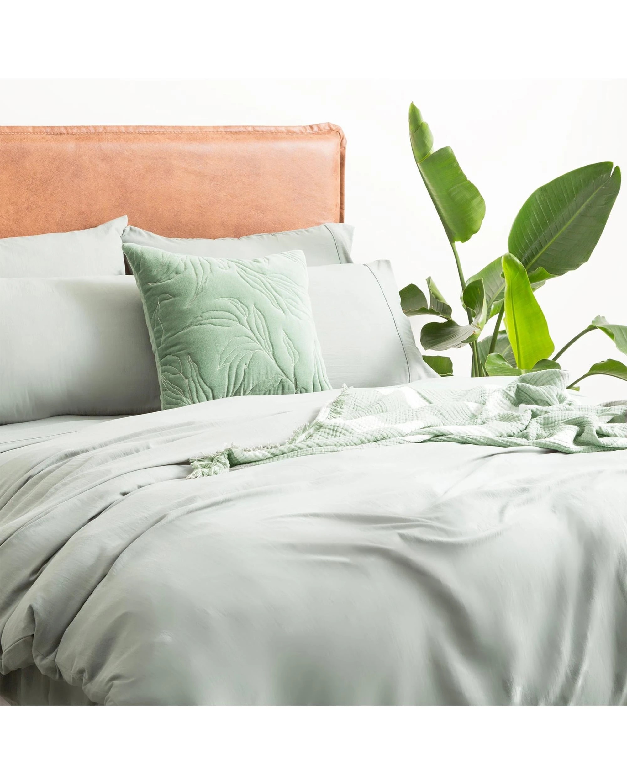 3 Ddecor Home Ultra Plush Vintage Washed Microfiber Quilt Cover Set — Sage (King) - Green, 3 of 6