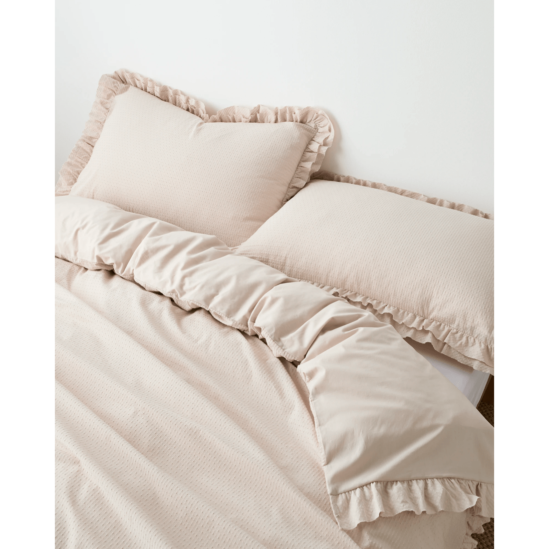 2 Target Australian Cotton Celine Jacquard Double Ruffle Quilt Cover Set
 - Queen Bed
 - Natural, 2 of 3