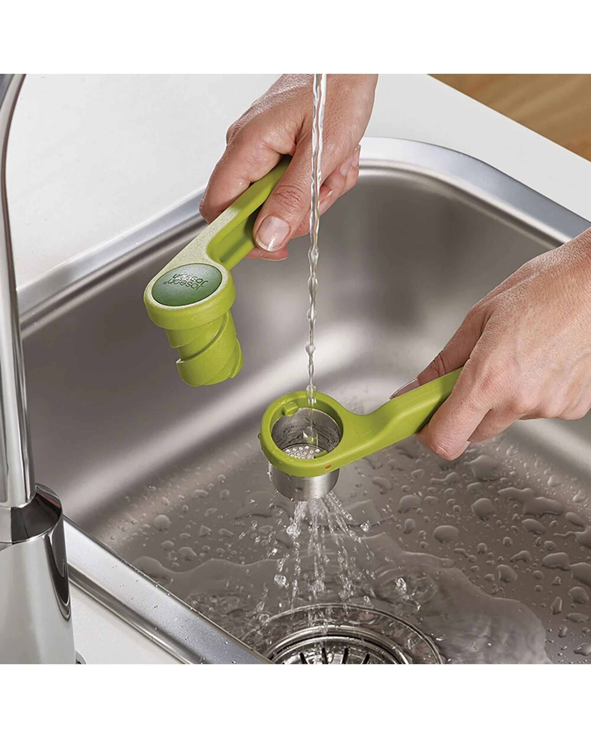 5 Joseph Joseph Helix Garlic Press - Green, 5 of 5