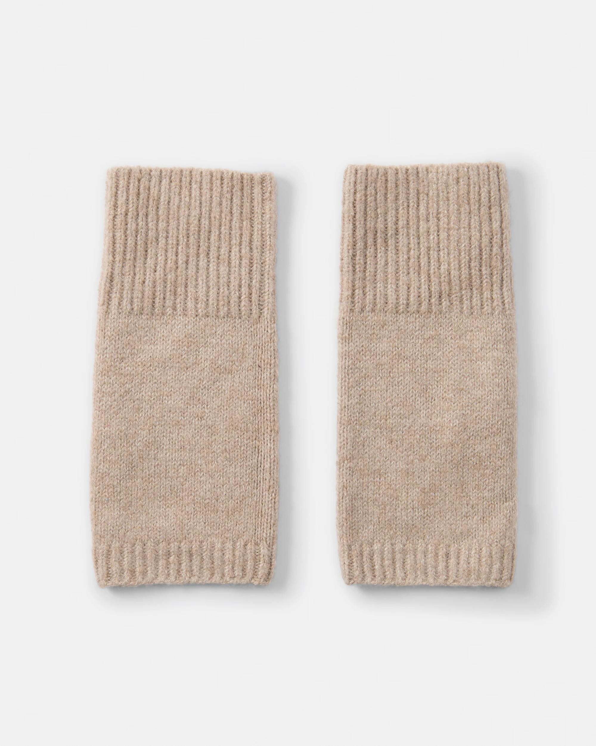 1 Fine Knit Gloves Bge Otml, 1 of 3