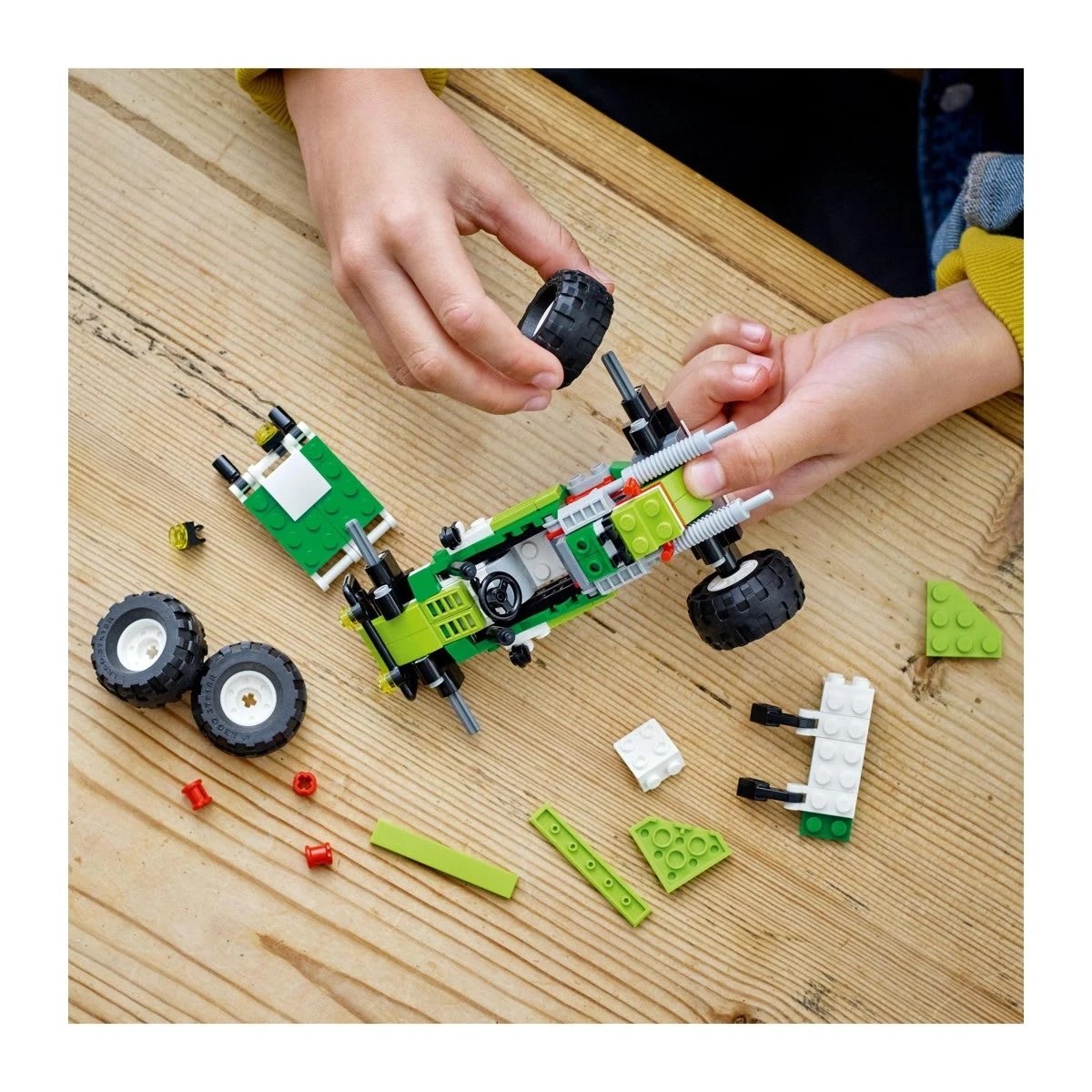 9 LEGO Creator Off-road Buggy 31123, 9 of 10