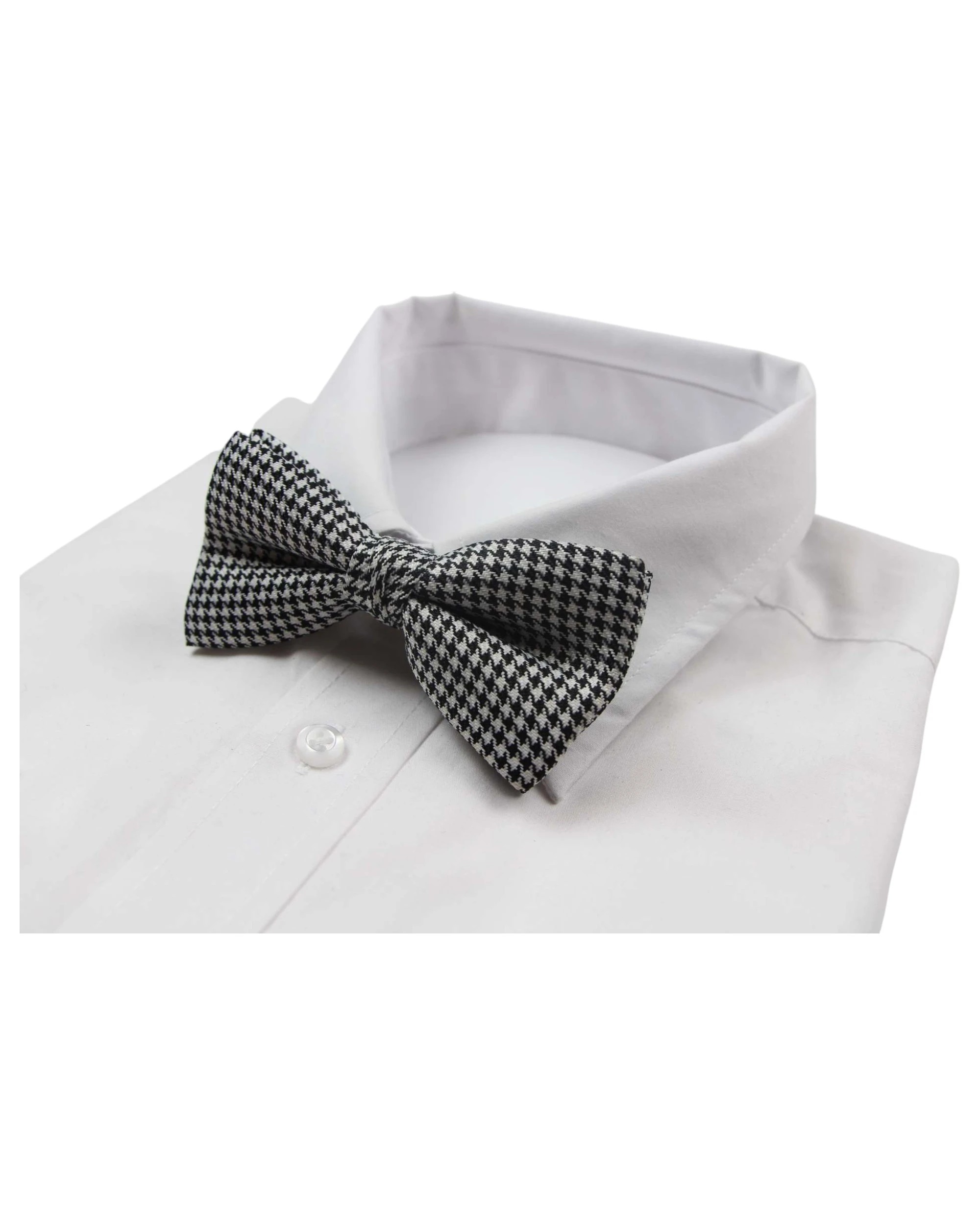 1 Zasel Mens Black & White Zig Zag Patterned Bow Tie, 1 of 3