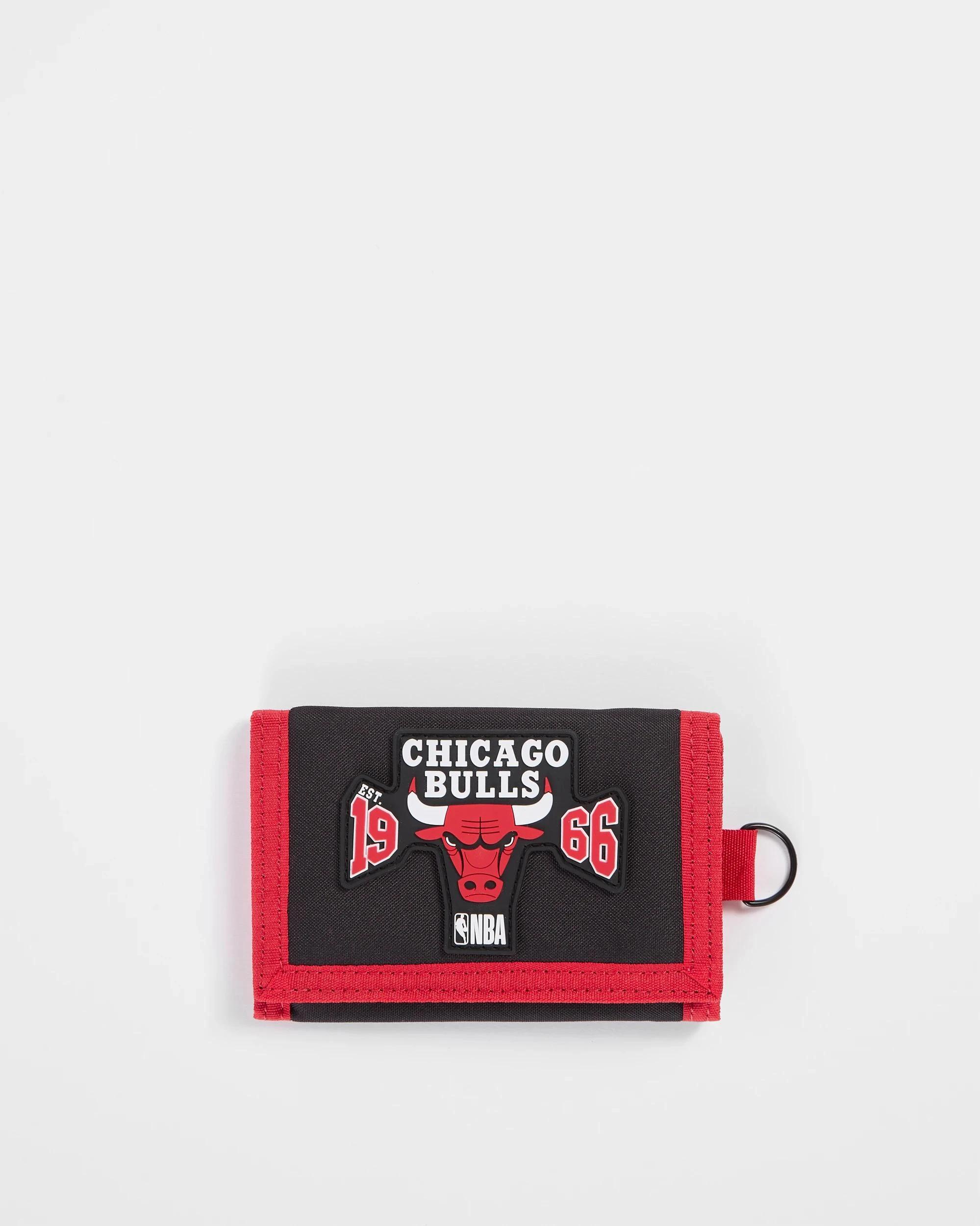 1 Kids NBA Chicago Bulls Wallet RED, 1 of 3