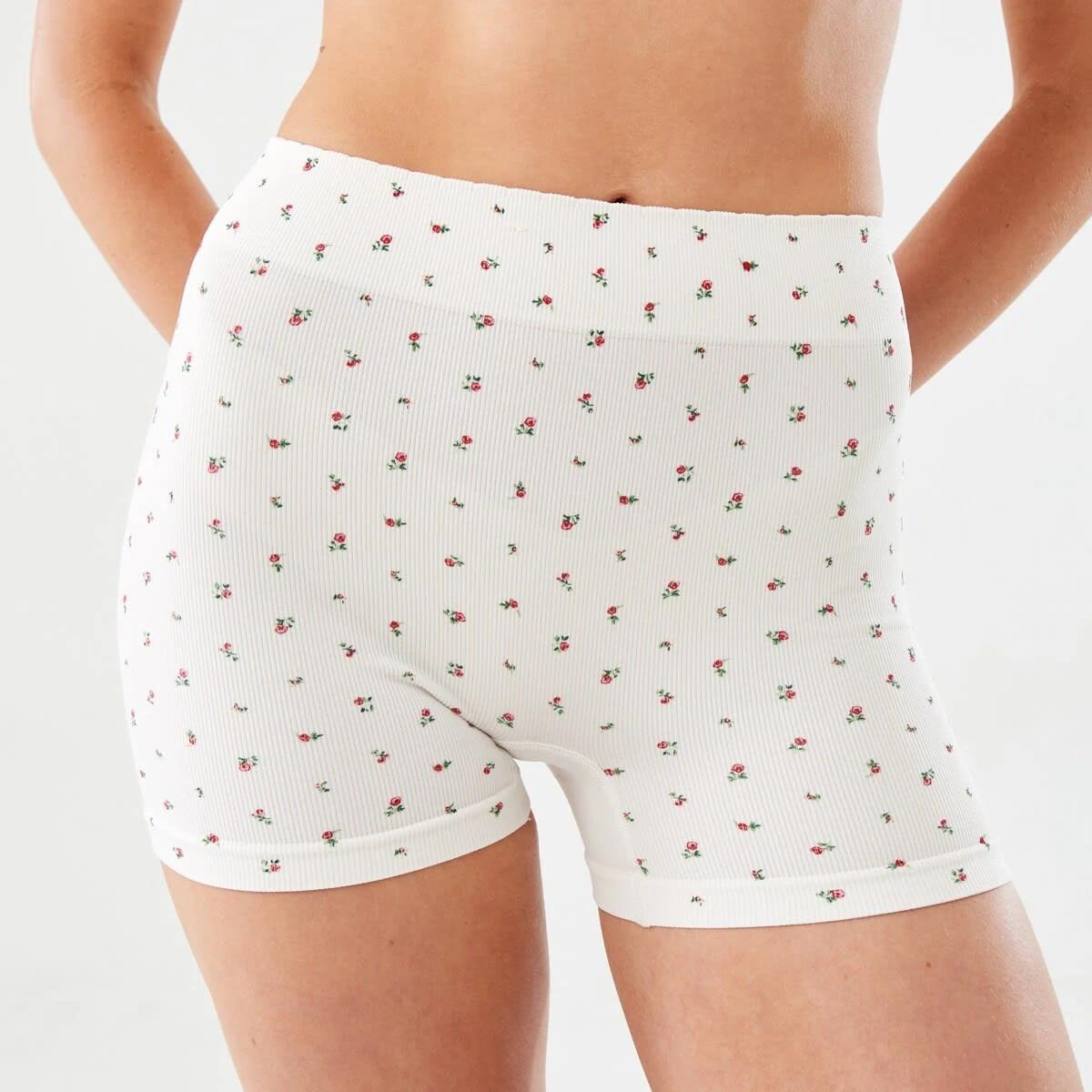 5 3 Pack Seamfree Boyleg Briefs Wild Flowr, 5 of 10