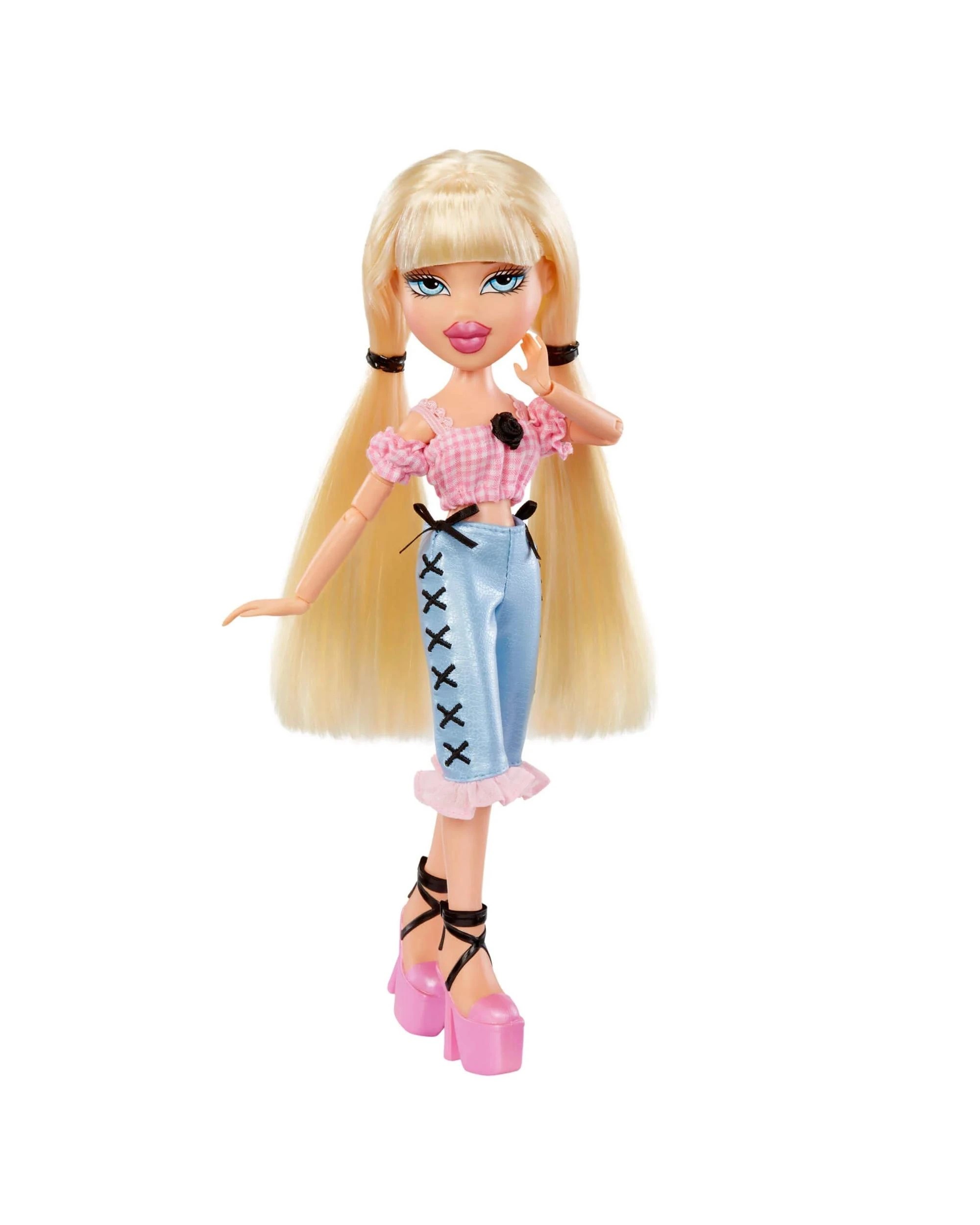 4 Bratz Goin Out! Cloe Fashion Doll, 4 of 7