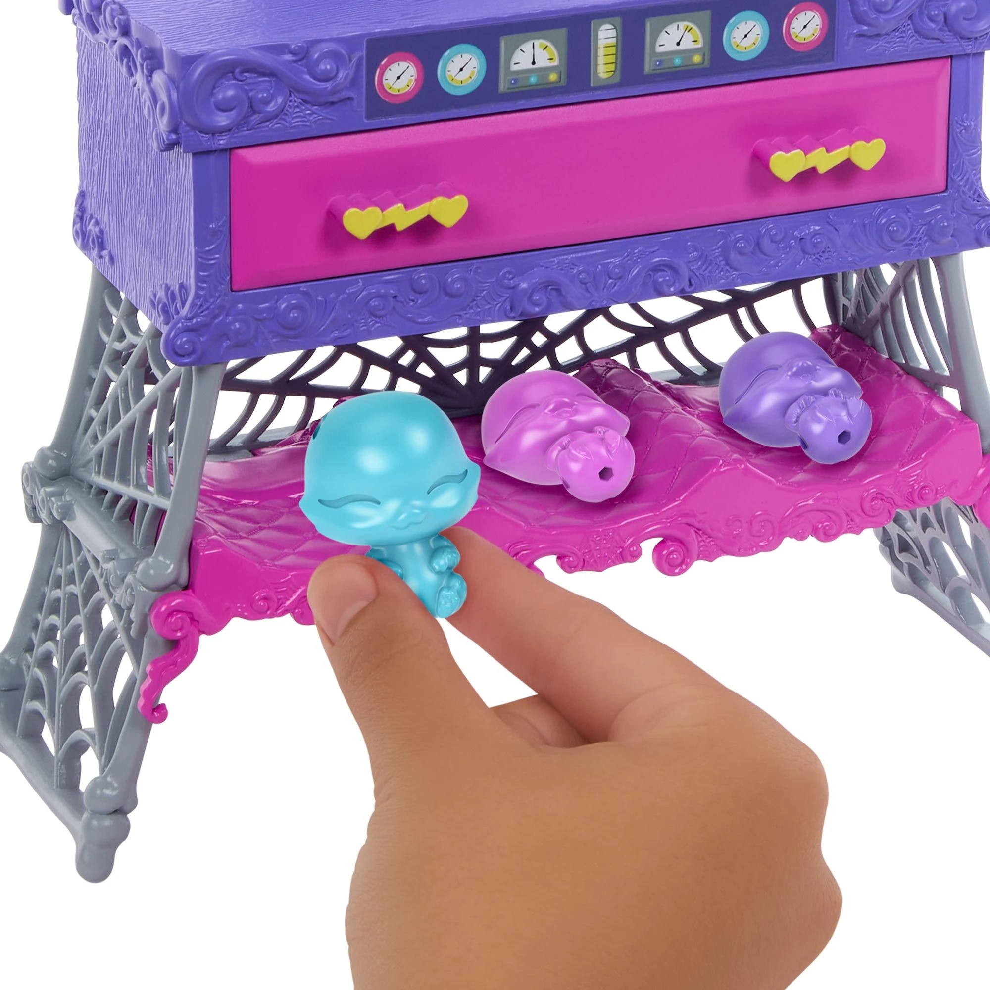 6 Monster High Frankie Stein Make-A-Monster Pet Doll Playset, 6 of 6