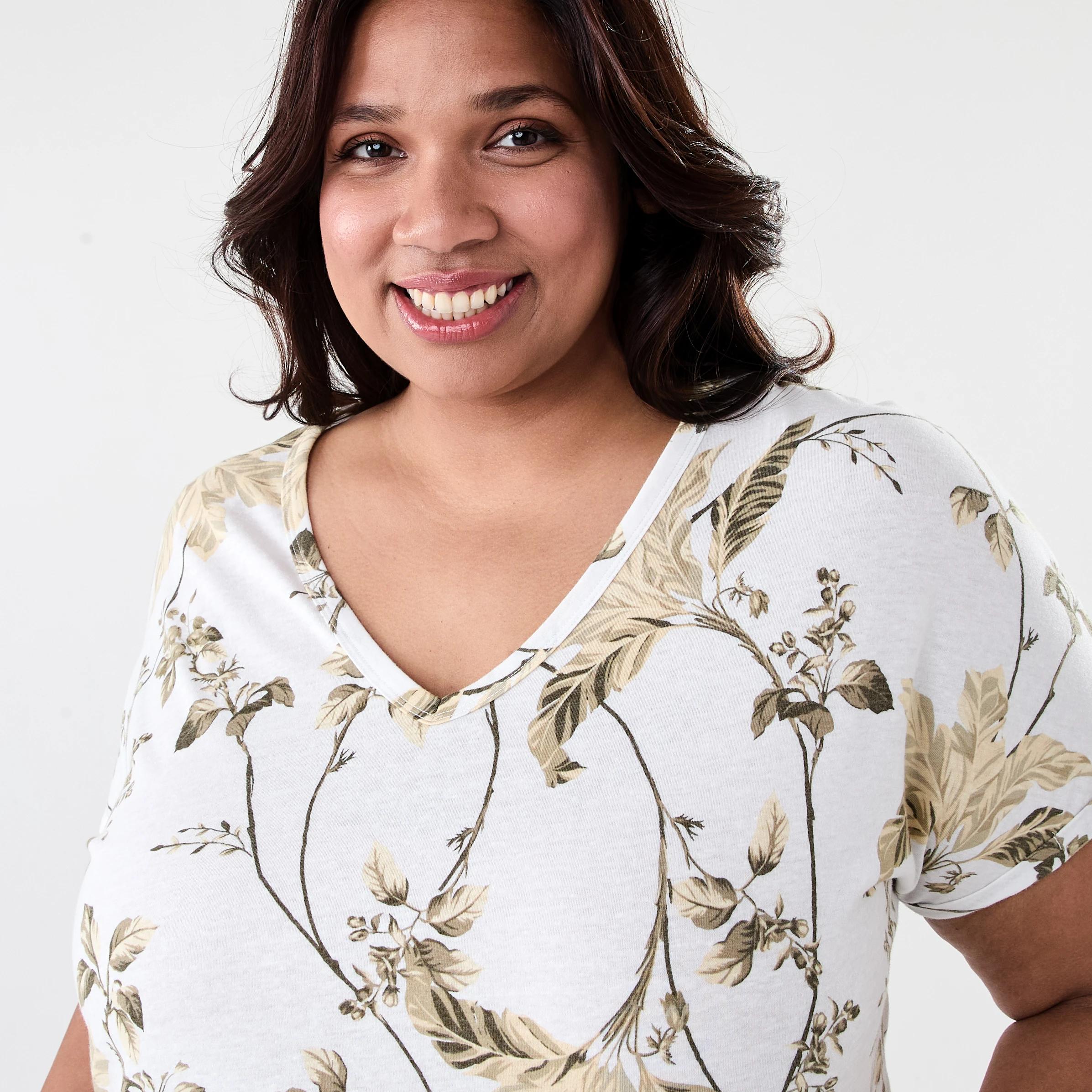 4 Curve Short Sleeve Print V-neck T-shirt Tropical, 4 of 6