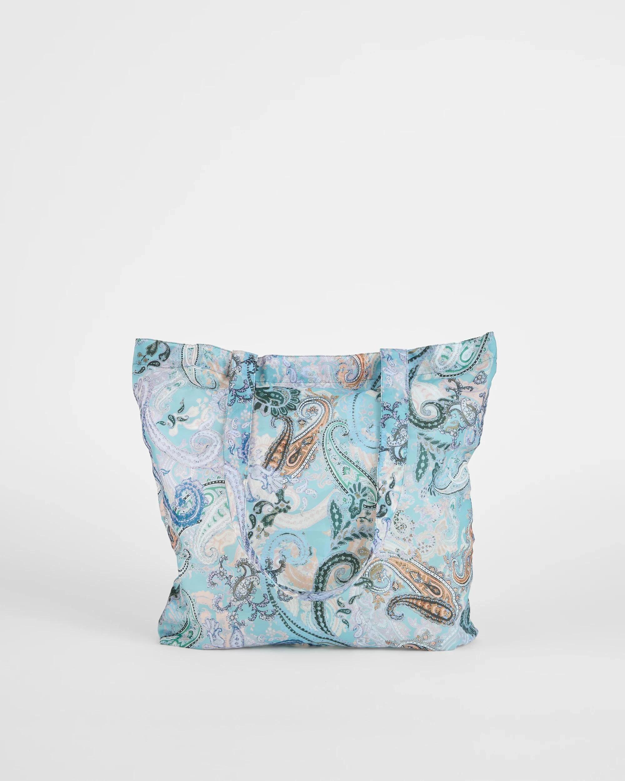 1 Target Fold Up Shopper Tote Bag NAVY PAISLEY, 1 of 3