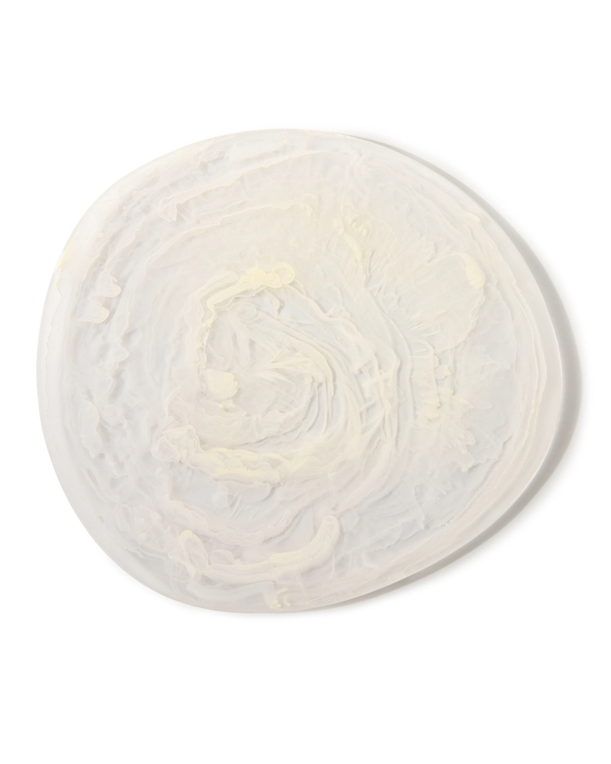3 Cadence & Co. Chianti Resin Round Serving Platter 38x36cm - Vanilla, 3 of 6