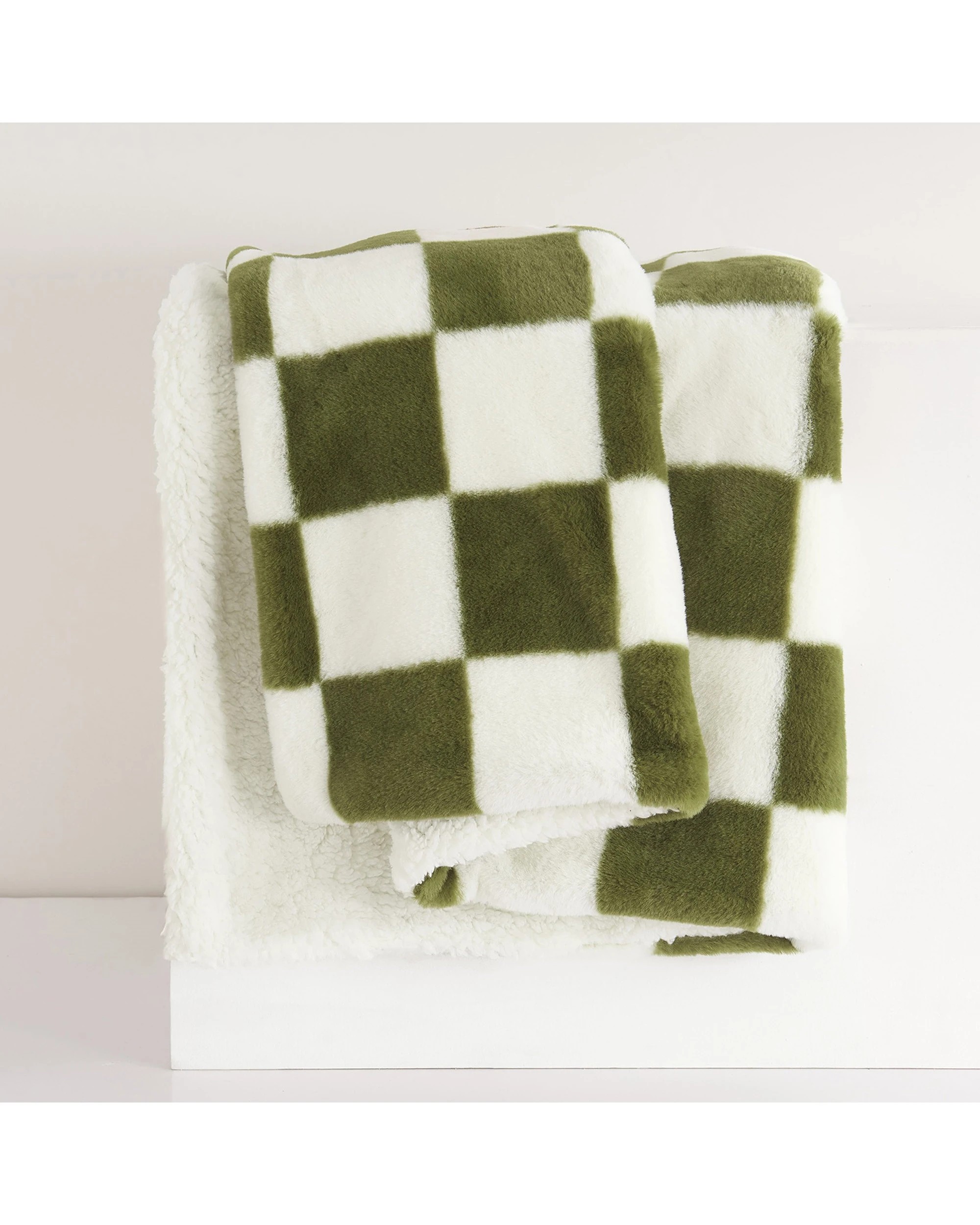 2 Dreamaker Checkered Plush Throw Blanket 180x200cm - Olive and Cream, 2 of 6